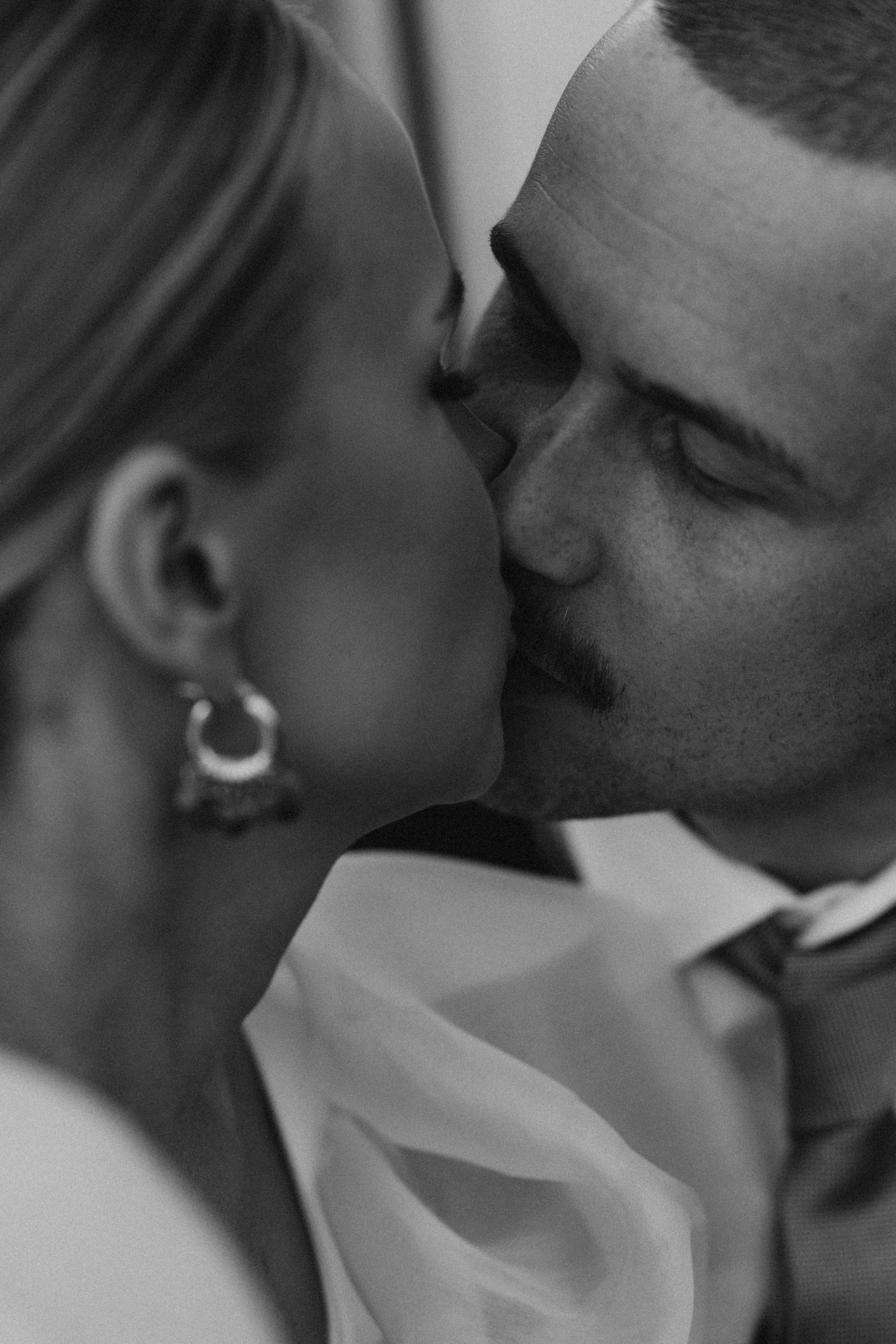 R&T wedding. Wedding and potrait photographer in Helsinki Vickan O