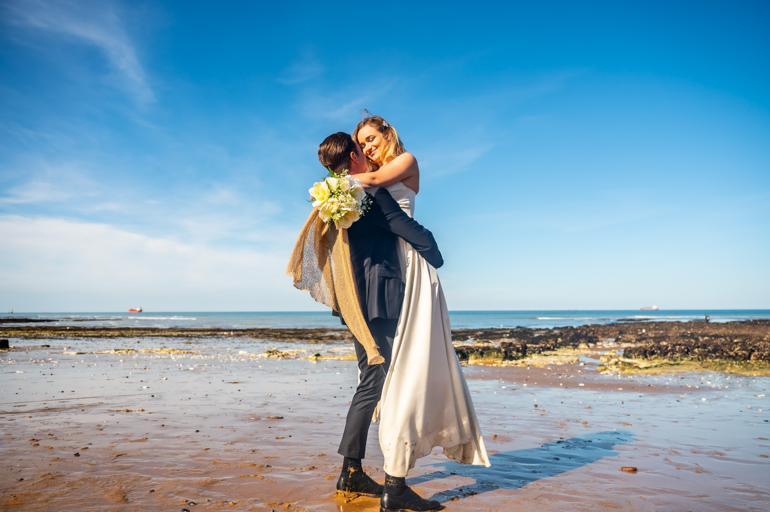 Weddings. Lucia Adam Family Photography