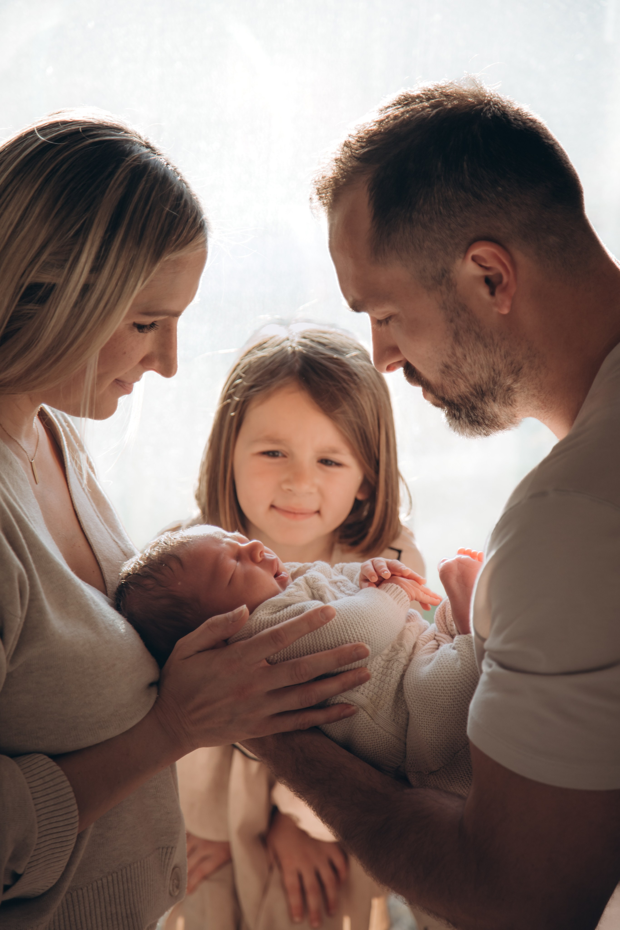 Newborn and family. Family and children’s lifestyle photographer Elena Tumanova