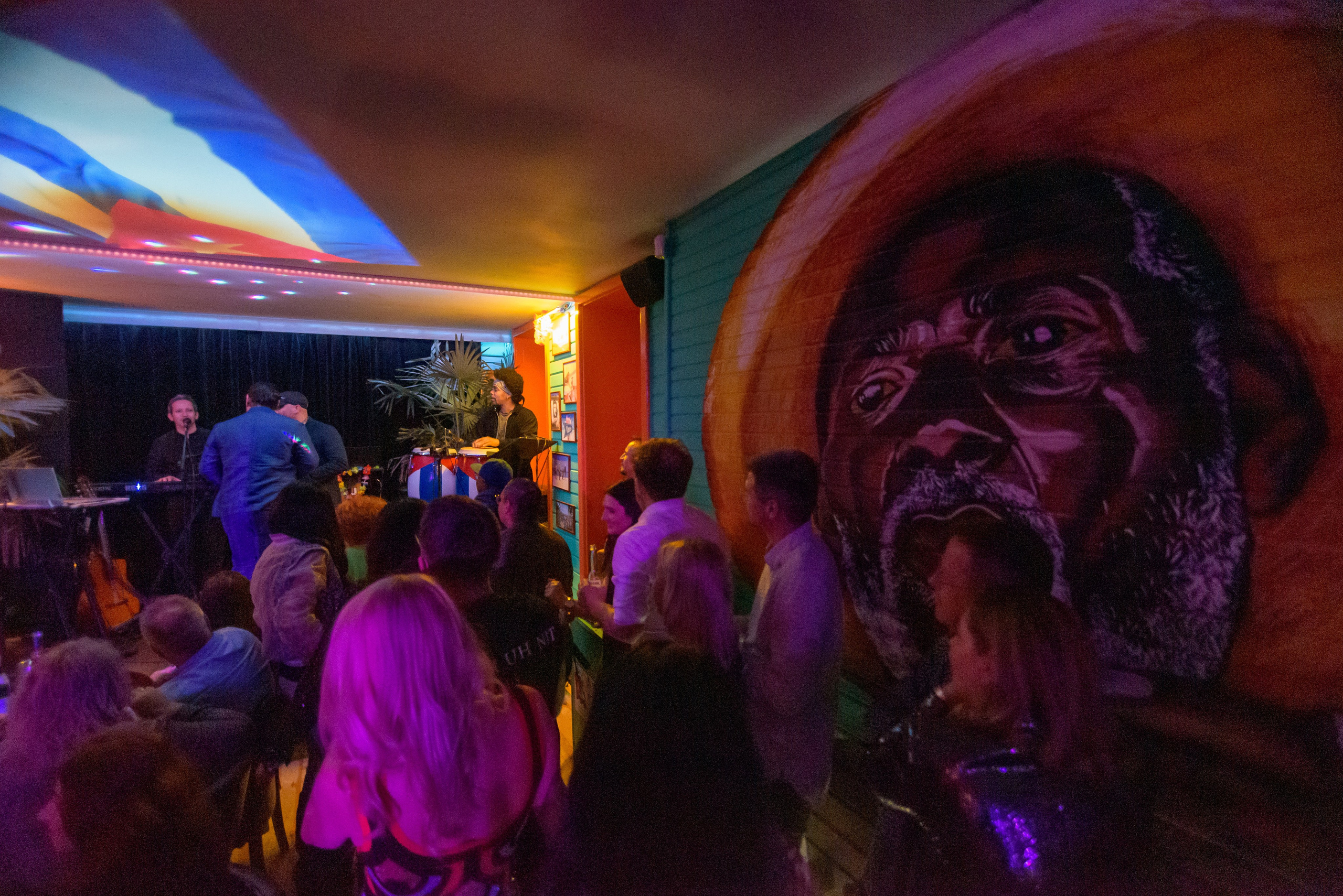 40th anniversary, birthday photographer, birthday parties, club photography, party photographer, private party photographer, Cuban club photographer, Bucharest photographer, professional photographer Bucharest