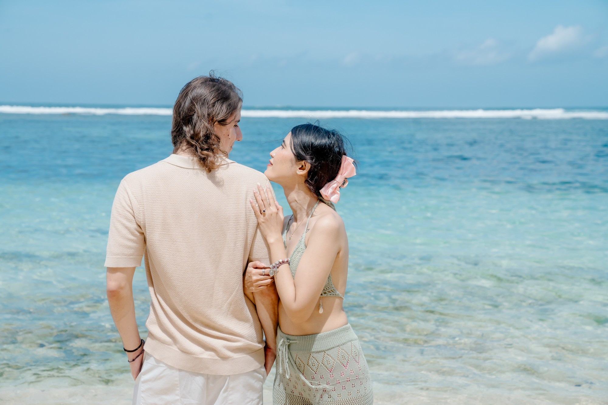 Marriage Proposal in Beach. Female Photographer in Bali