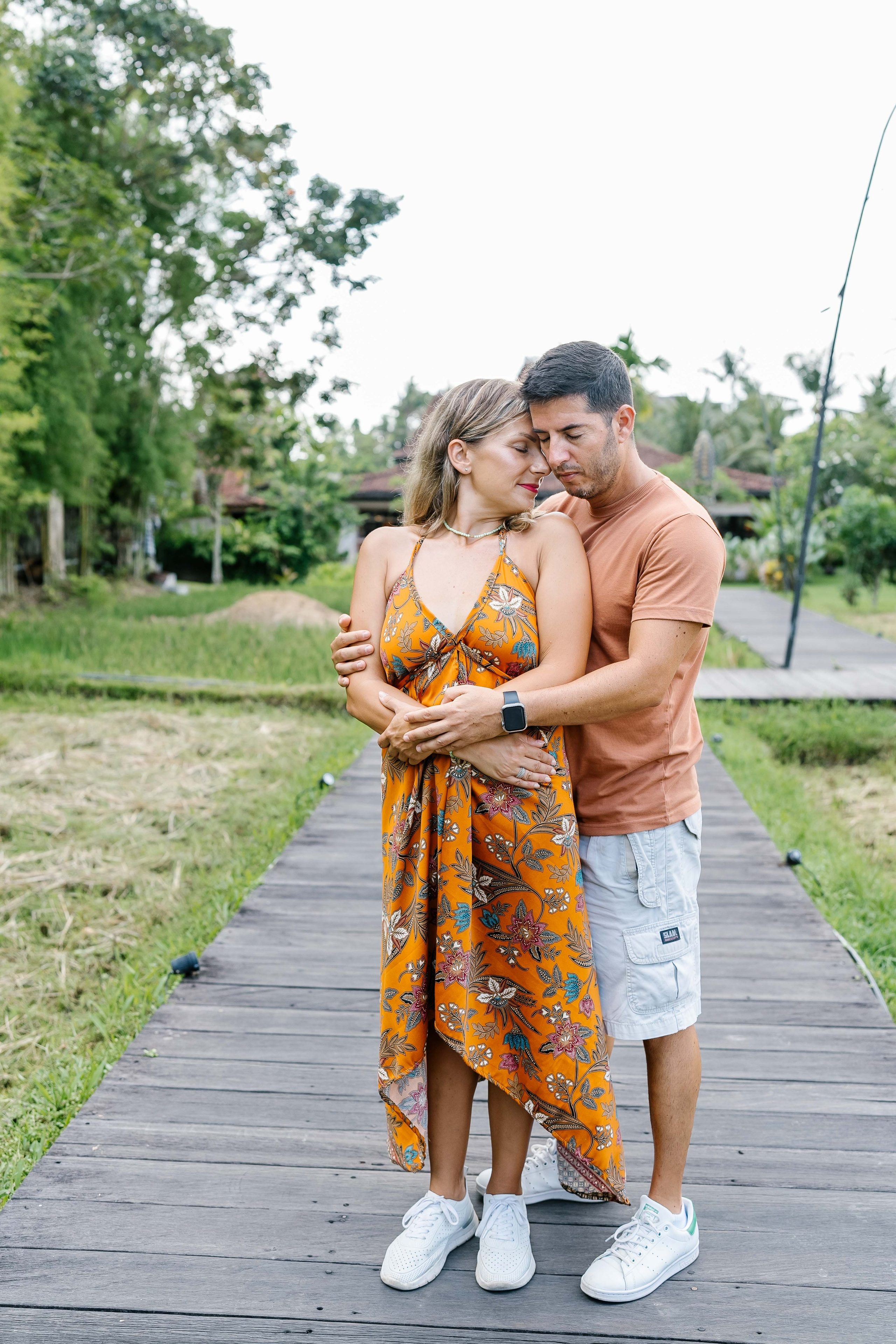 Honeymoon Photoshoot in bali. Female Photographer in Bali