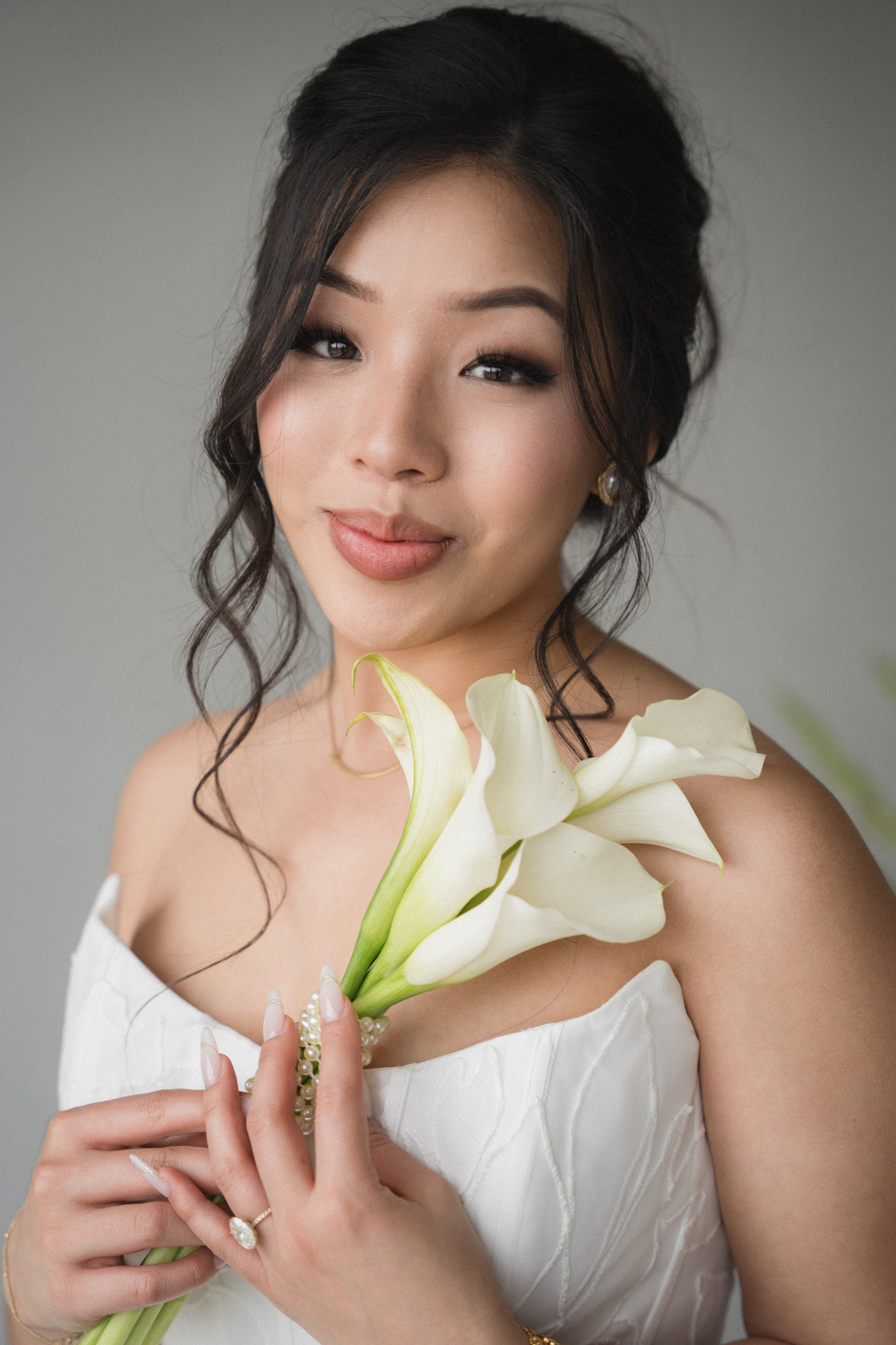 Apphia | Bridal session. Photographer in Washington Sophia D