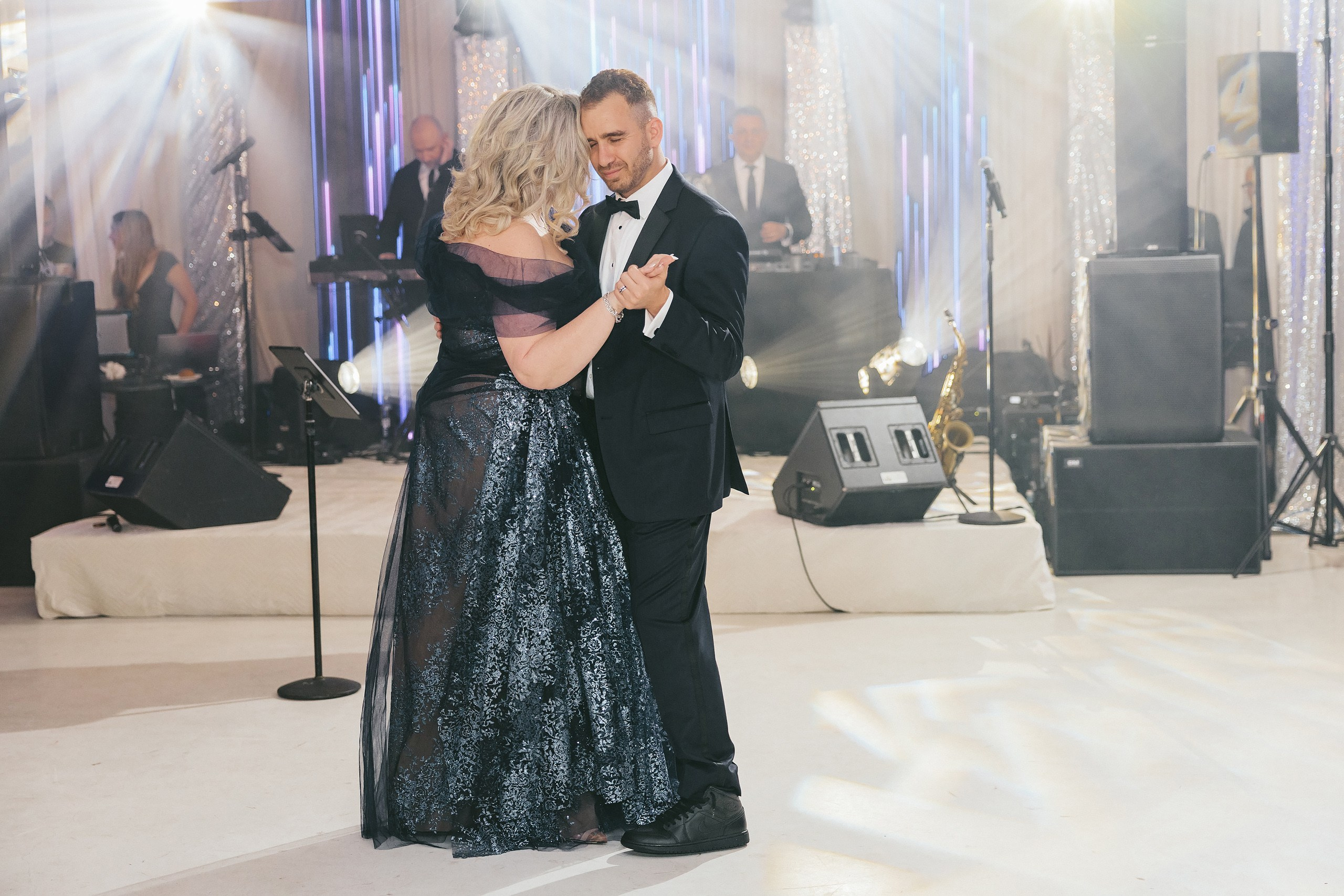 06.08.2025 Wedding. Wedding family event photographer in Chicago Nick Yushevich