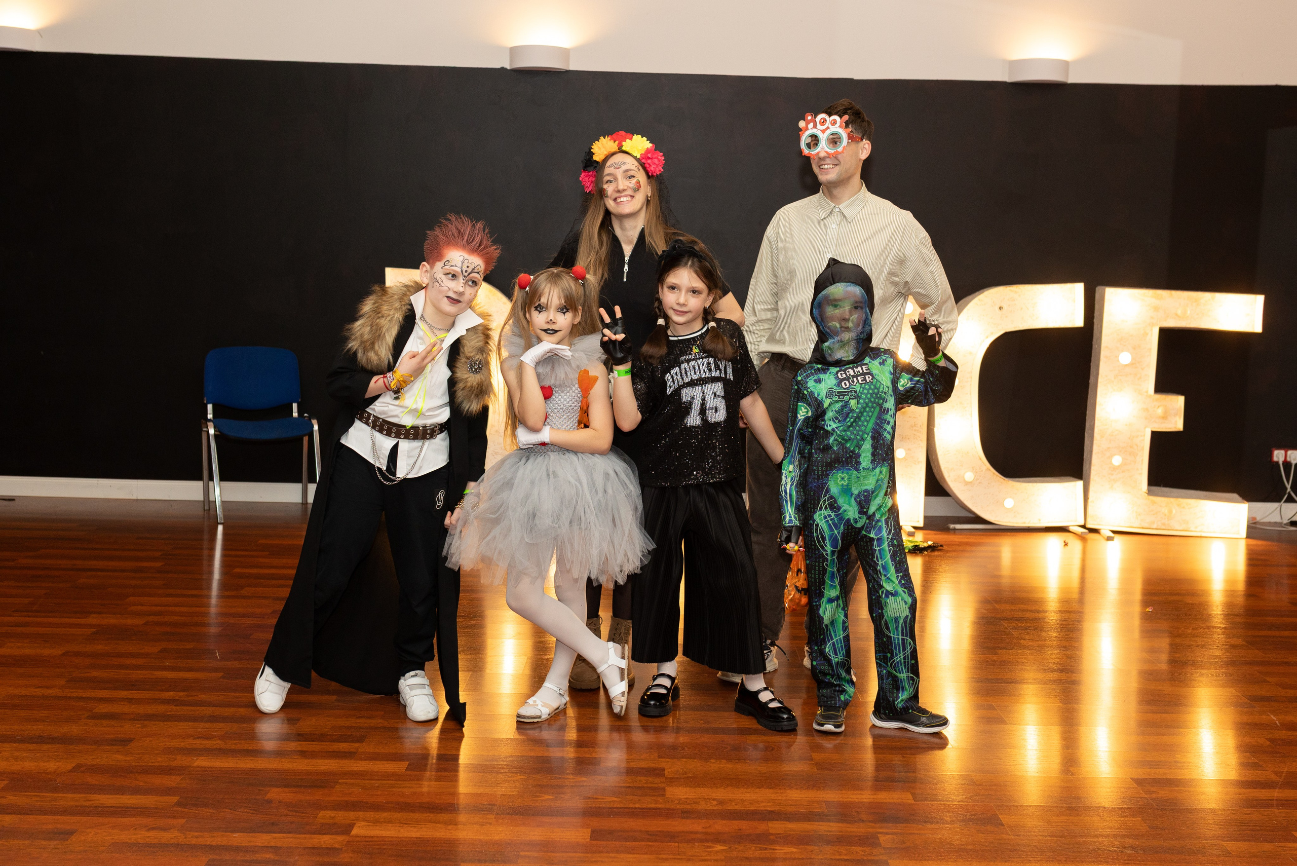 Leo dance studio Helloween 2025. Семейный и детский фотограф в Варшаве Мила Бобровская