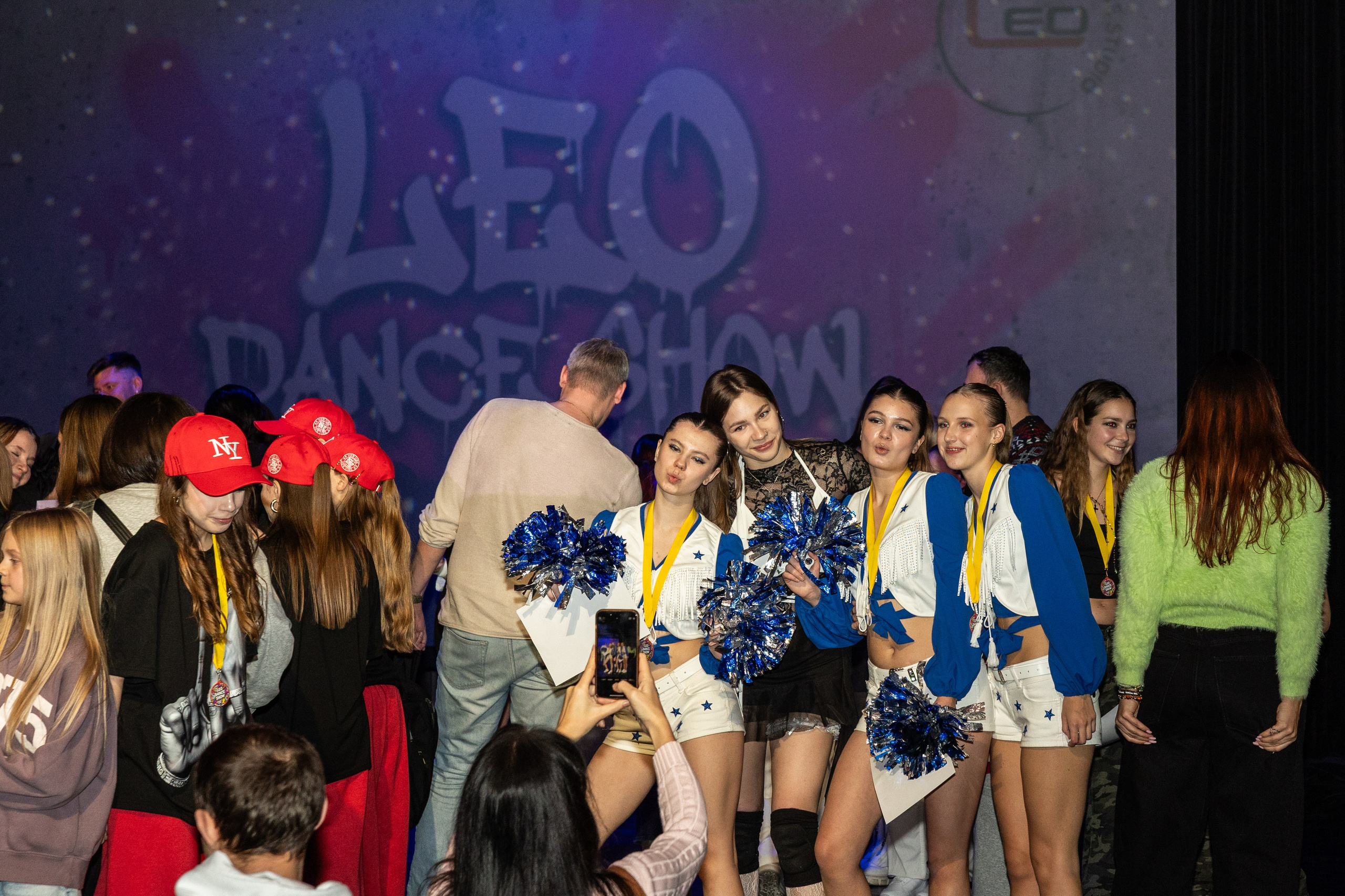 LEO DANCE SHOW WINTER 2025. Семейный и детский фотограф в Варшаве Мила Бобровская