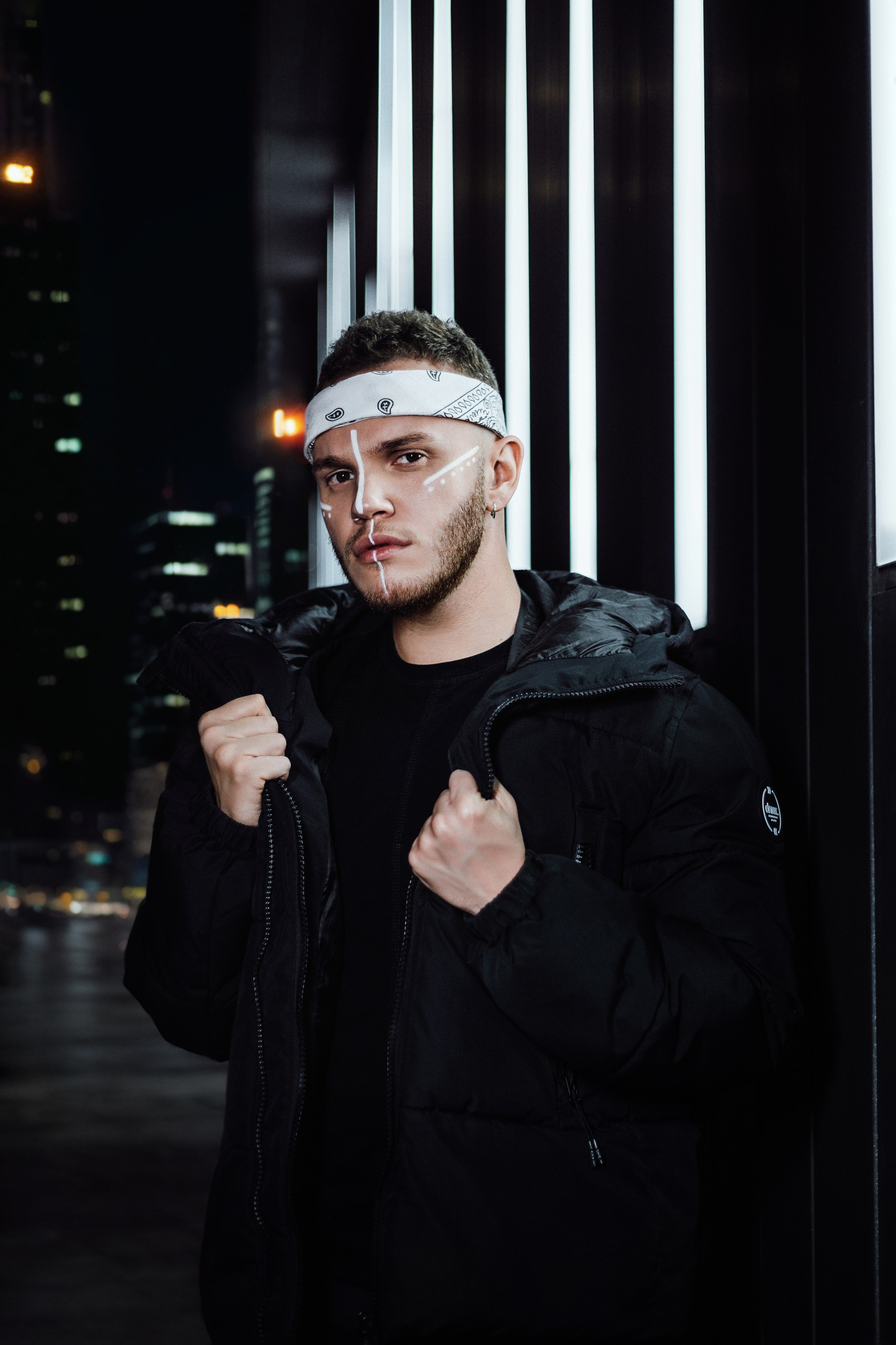 Creative outdoor portrait in Belgrade with natural light. Artistic portrait session in Belgrade location. Outdoor photoshoot in Serbia with soft evening light. Fantasy Fashion portrait in Belgrade