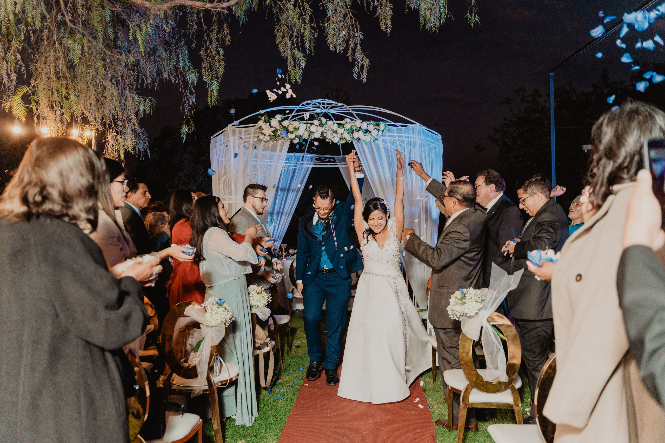 GABRIELA + JORGE | BODA CIVIL RELIGIOSA. Studio KVTA | Fotografía y Video de Bodas en Arequipa