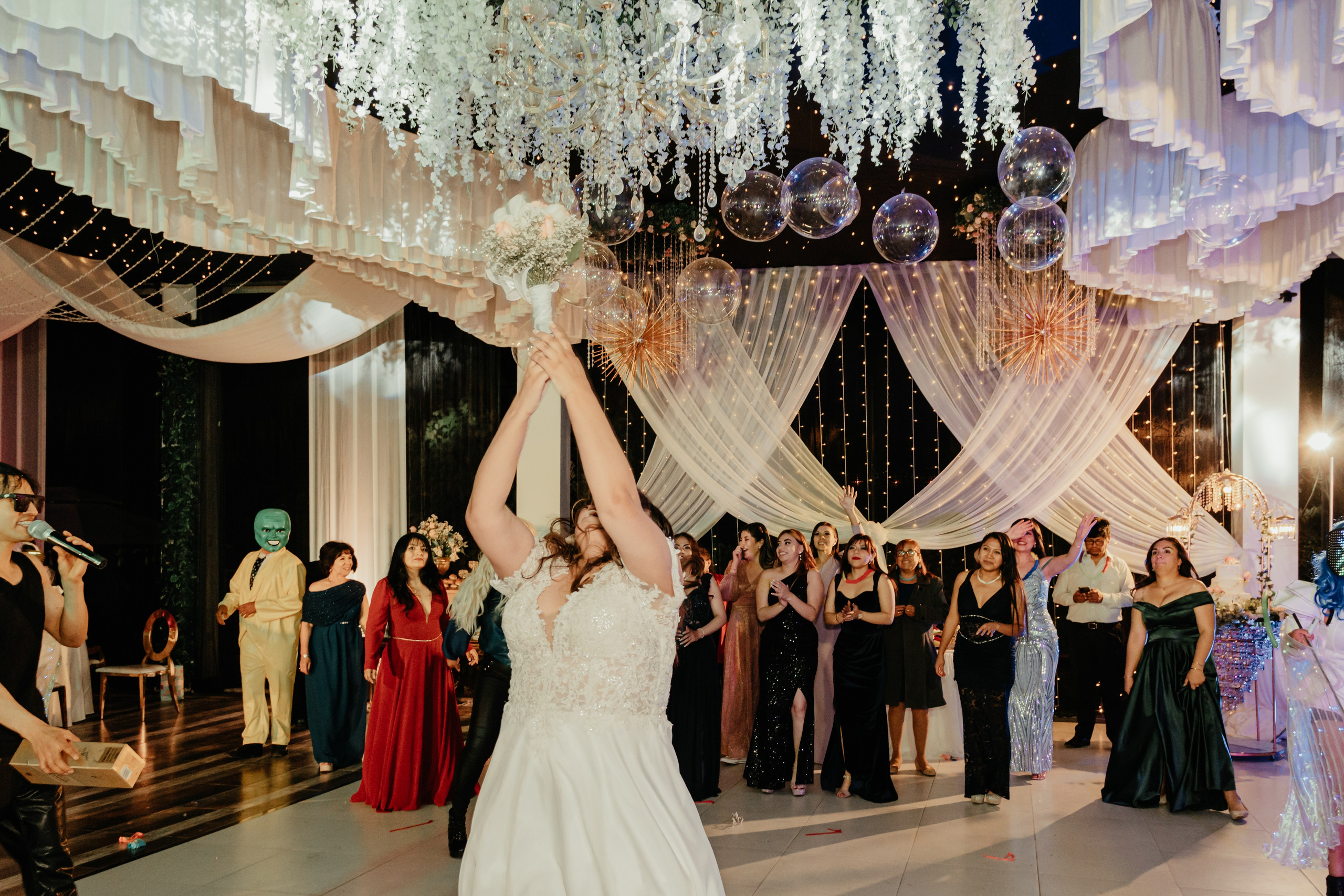 VANIA + LUIS BODA CIVIL. Studio KVTA | Fotografía y Video de Bodas en Arequipa