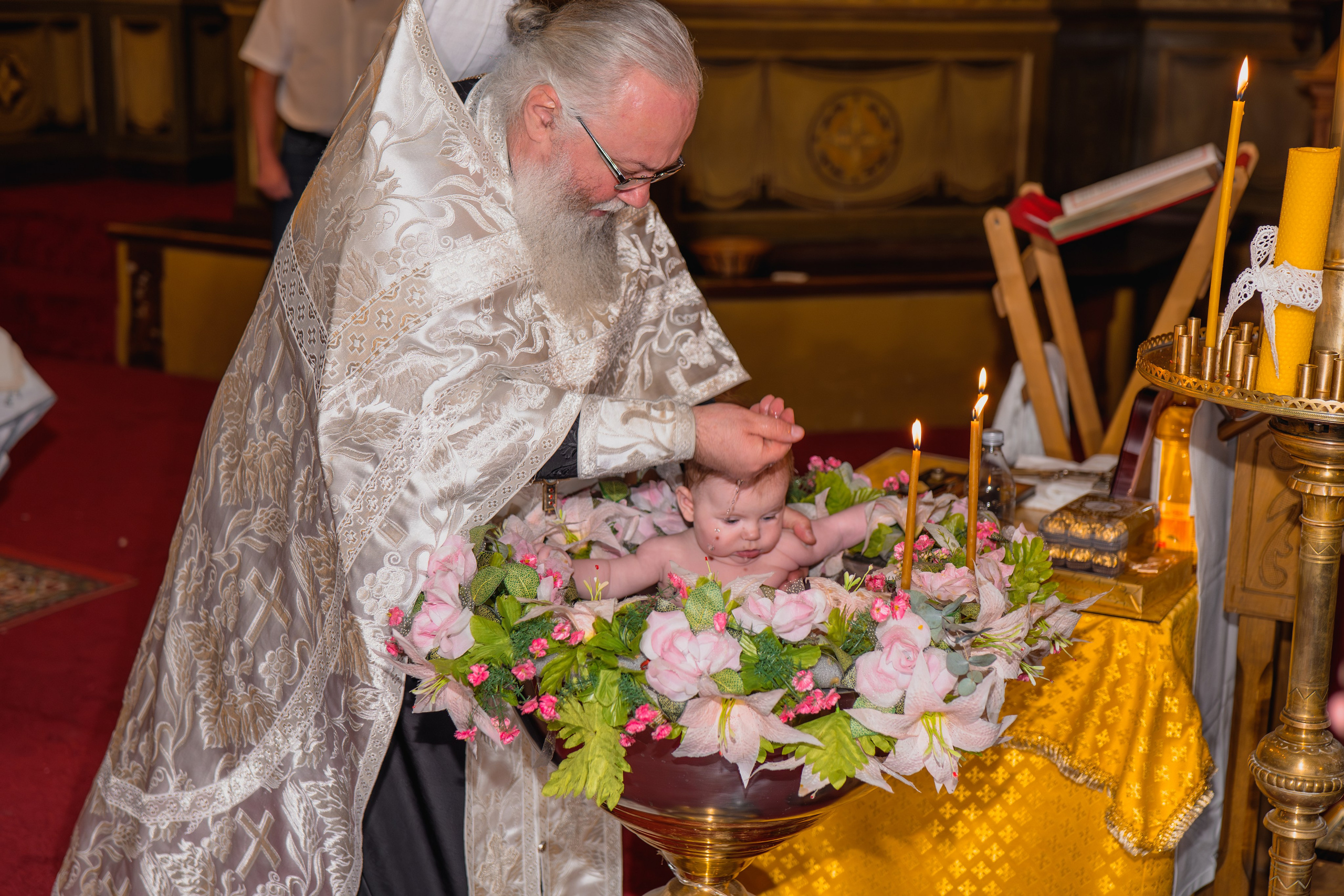 Nicoleta-Mia. Fotograful și Cameramanul familiei dvs în Franța Paul Photographer