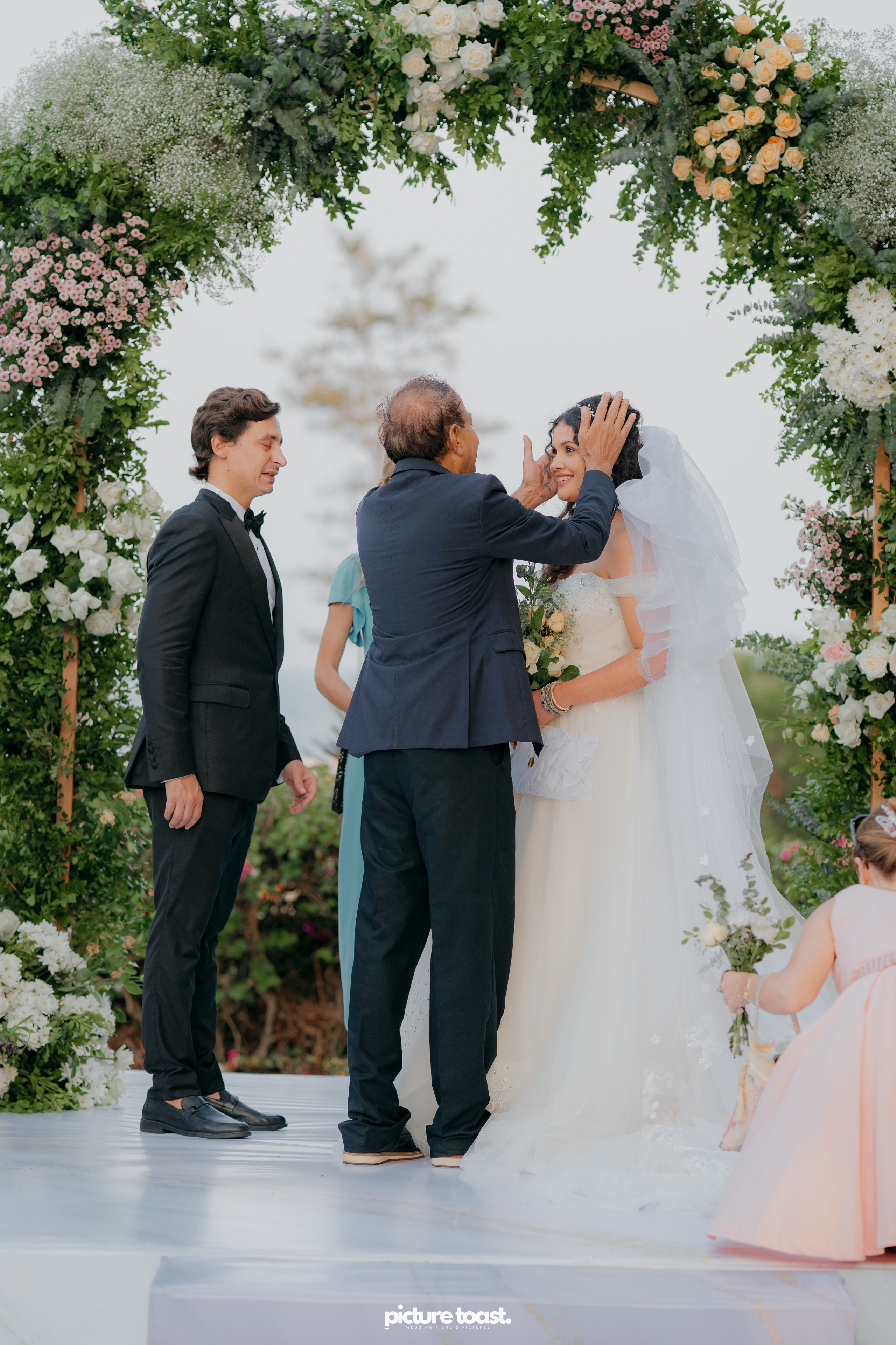 Ayesha & Adam’s English Wedding!. Fine art Wedding Photographers in India & Canada