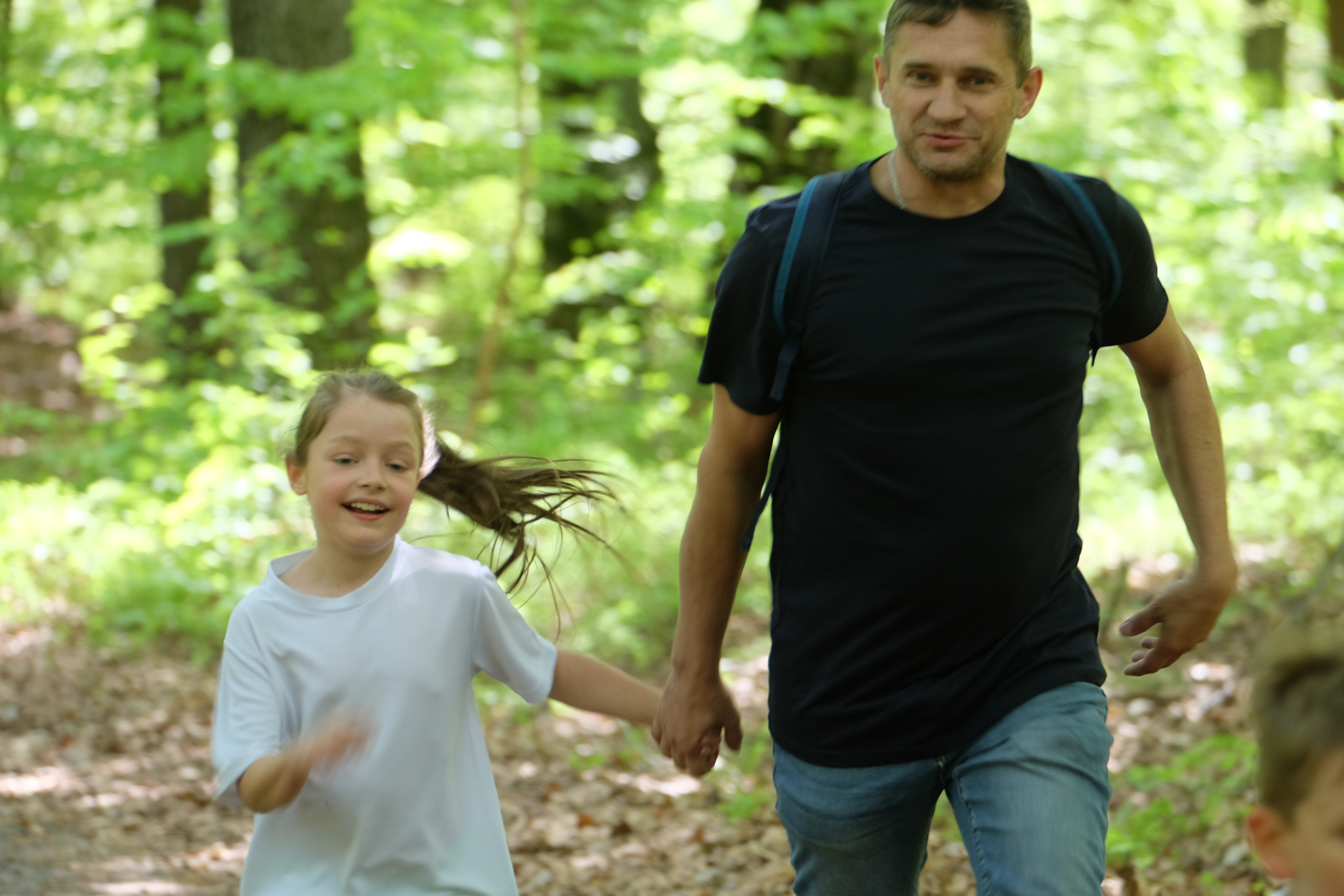 Aleksandryjska Piątka po lesie. Main