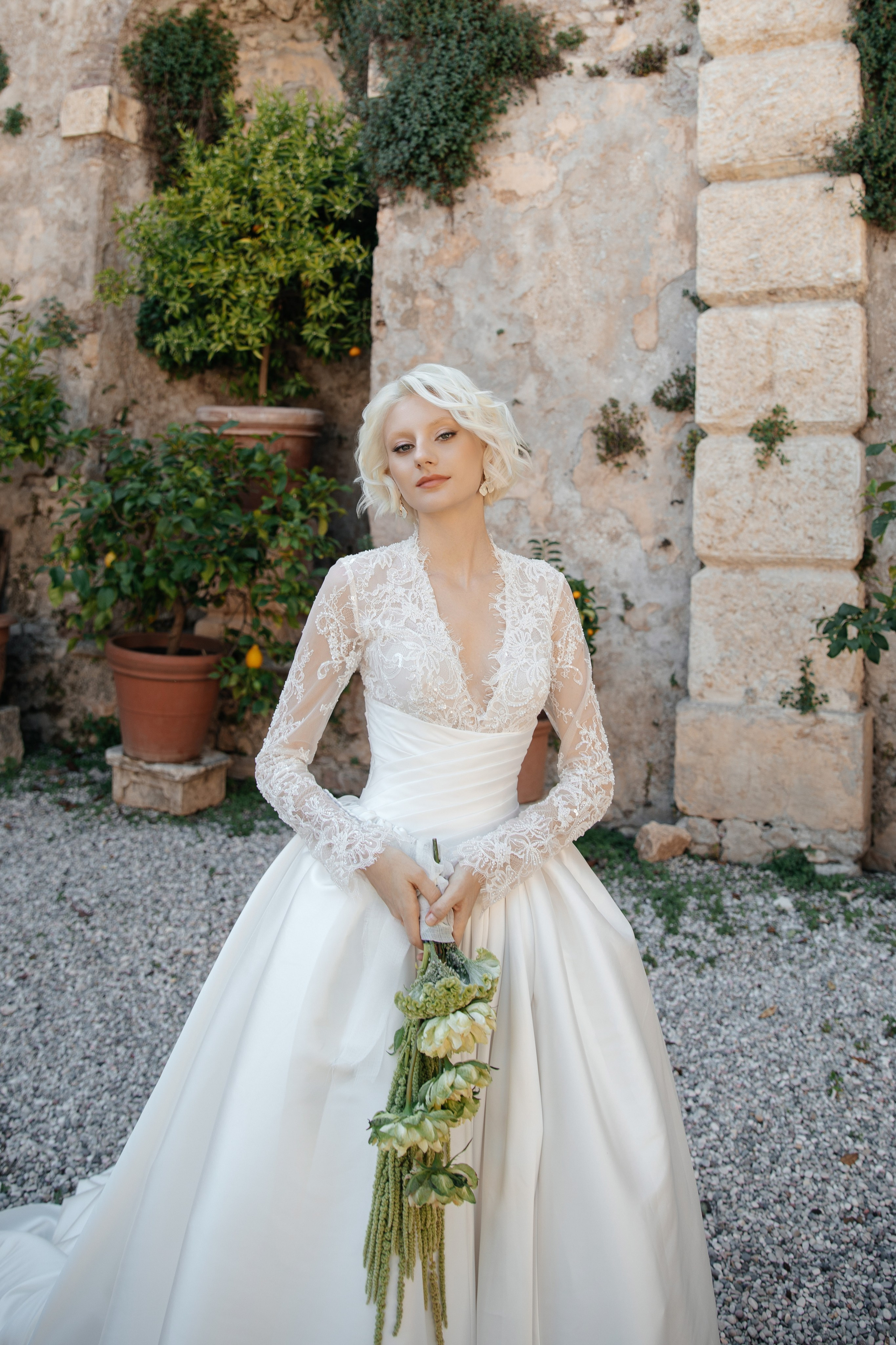 Bridal Hair & Makeup Artist for Weddings in Italy | Milan Bridal Beauty Portfolio. Bridal Makeup & Hair Artist in Italy, Lake Como, Tuscany and all over Europe — Irina Zdeara