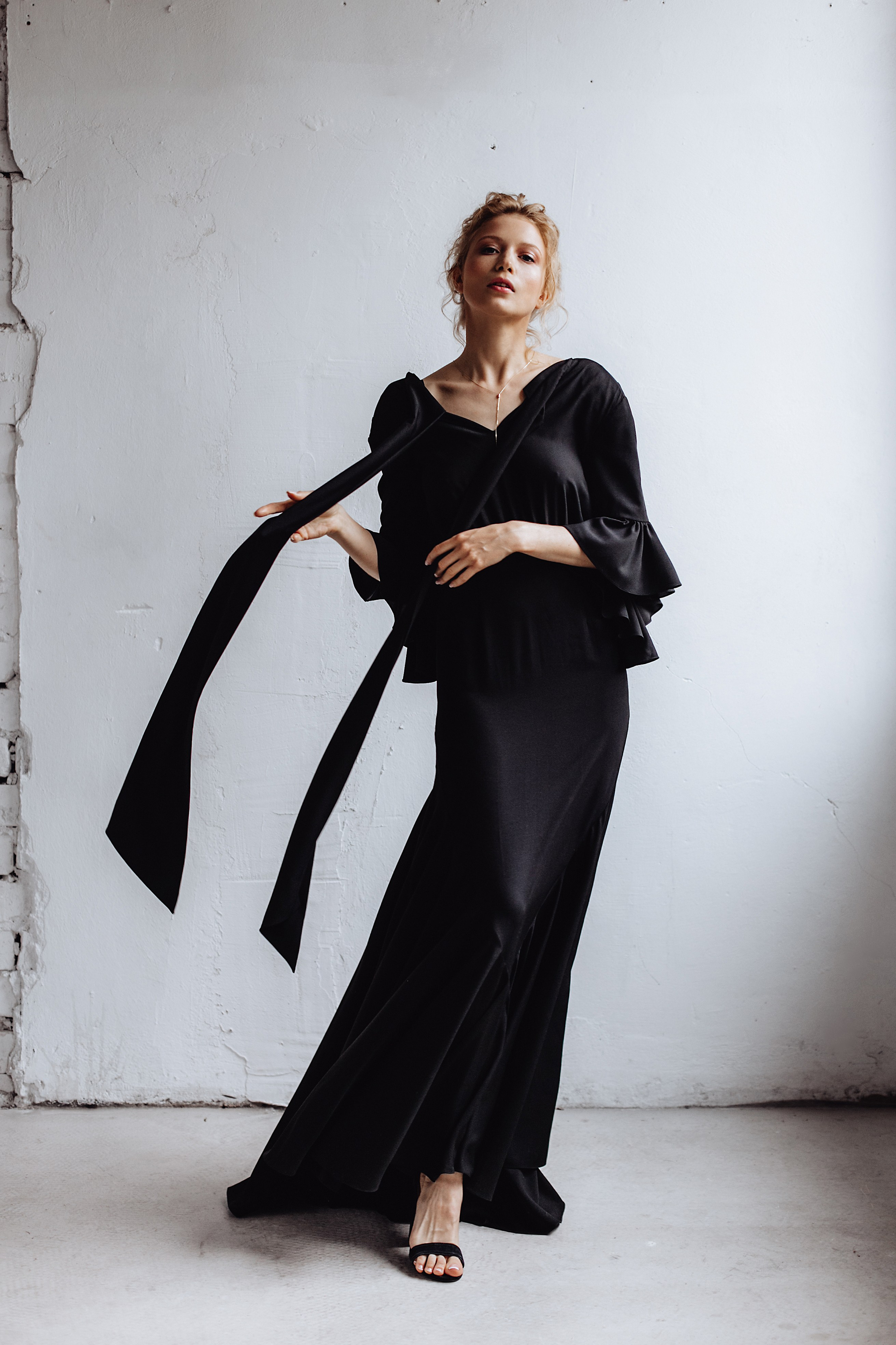 Light and shadow. Amazing photo session at a time convenient for you. Y