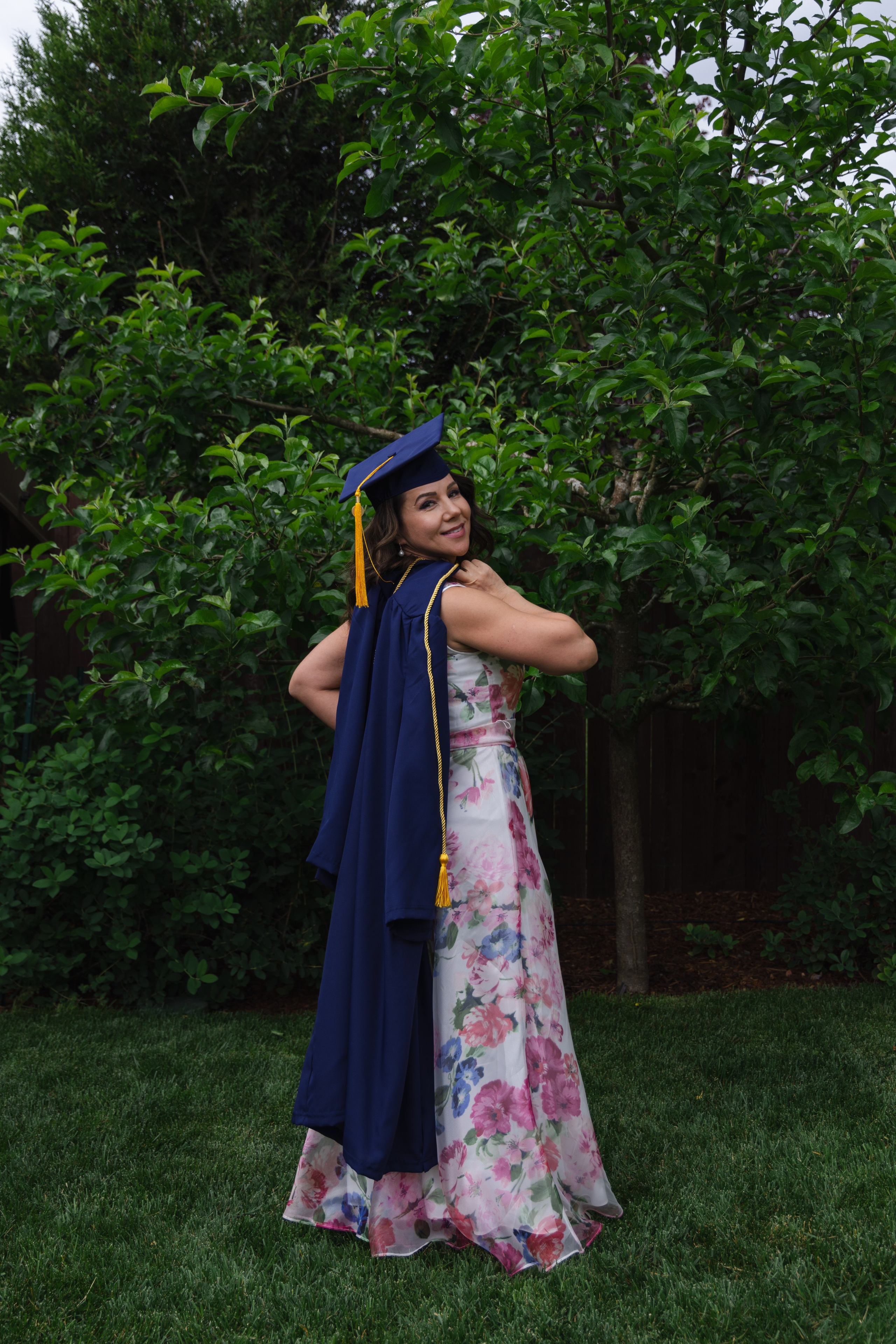 Graduation. Eikanmedia | Photographer and videographer capturing weddings, families, engagements, pregnancy & newborns | Vancouver, WA | USA