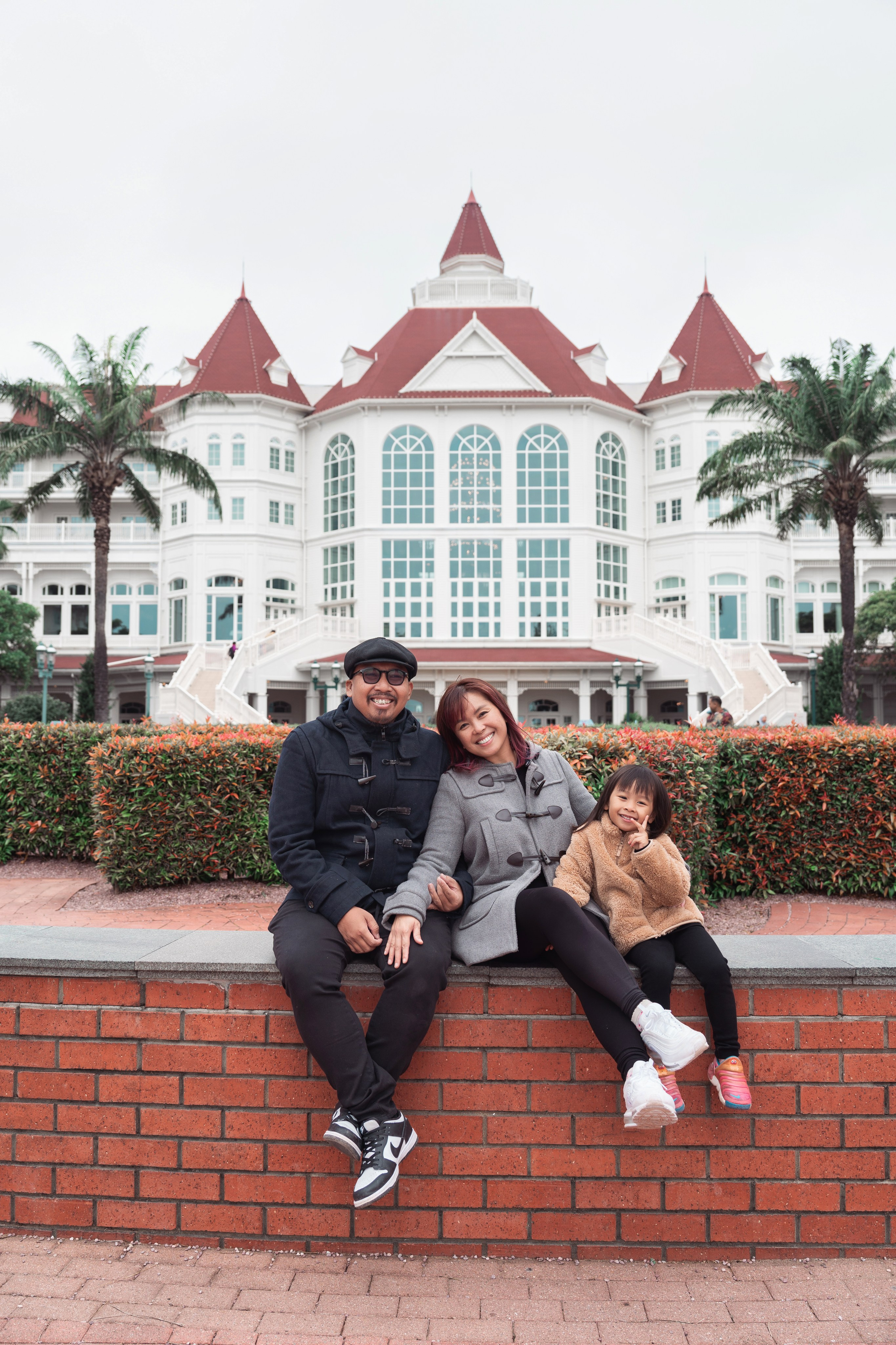 IVONY & BAYU | DISNEYLAND HOTEL. PHOTOGRAPHER IN HONG KONG (WEDDING, FASHION, FAMILY, EVENTS)