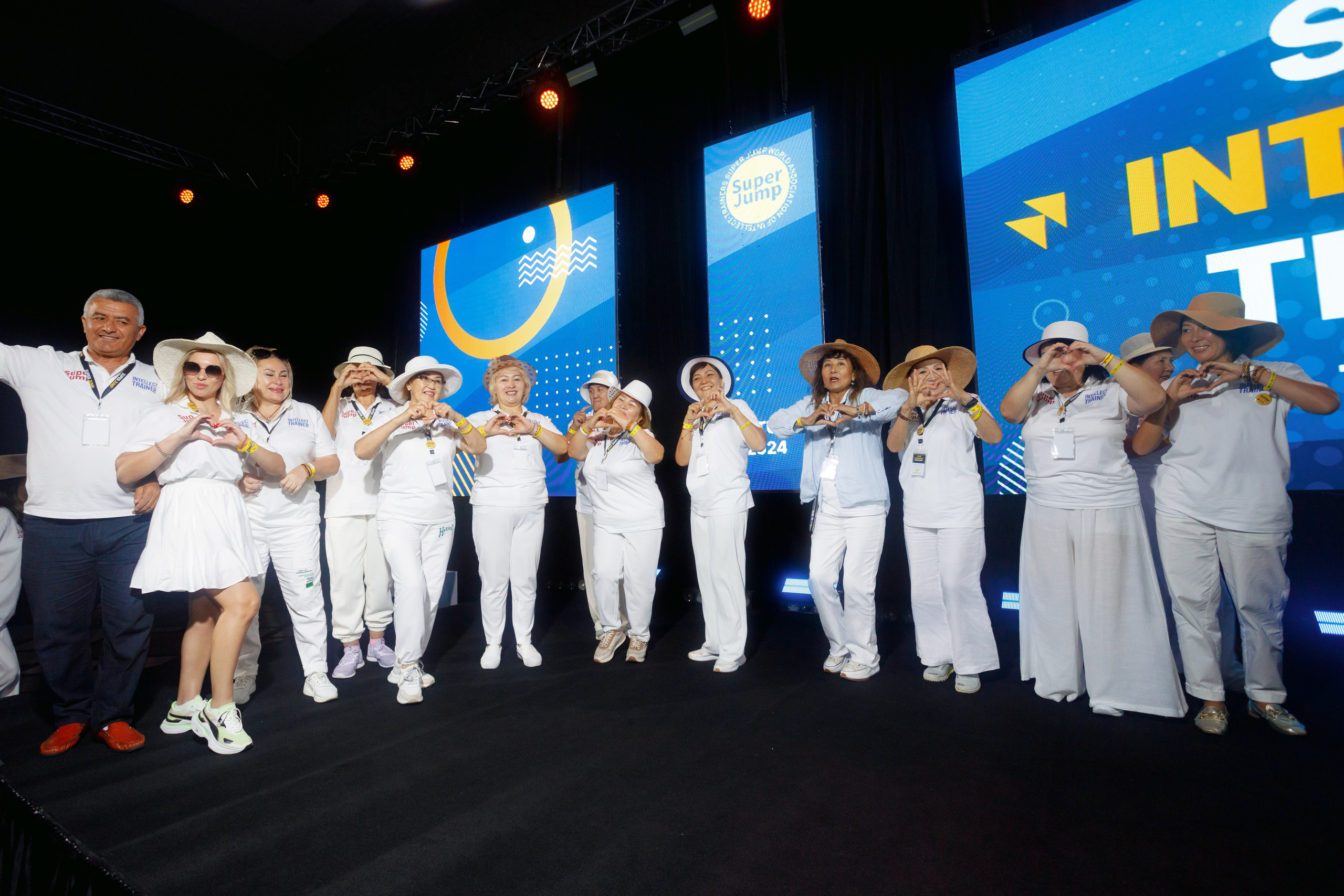 Свадебный фотограф видеограф в Батуми Тбилиси Грузии wedding photographer Batumi Tbilisi in Georgia. Wedding photographer Batumi Tbilisi Georgia