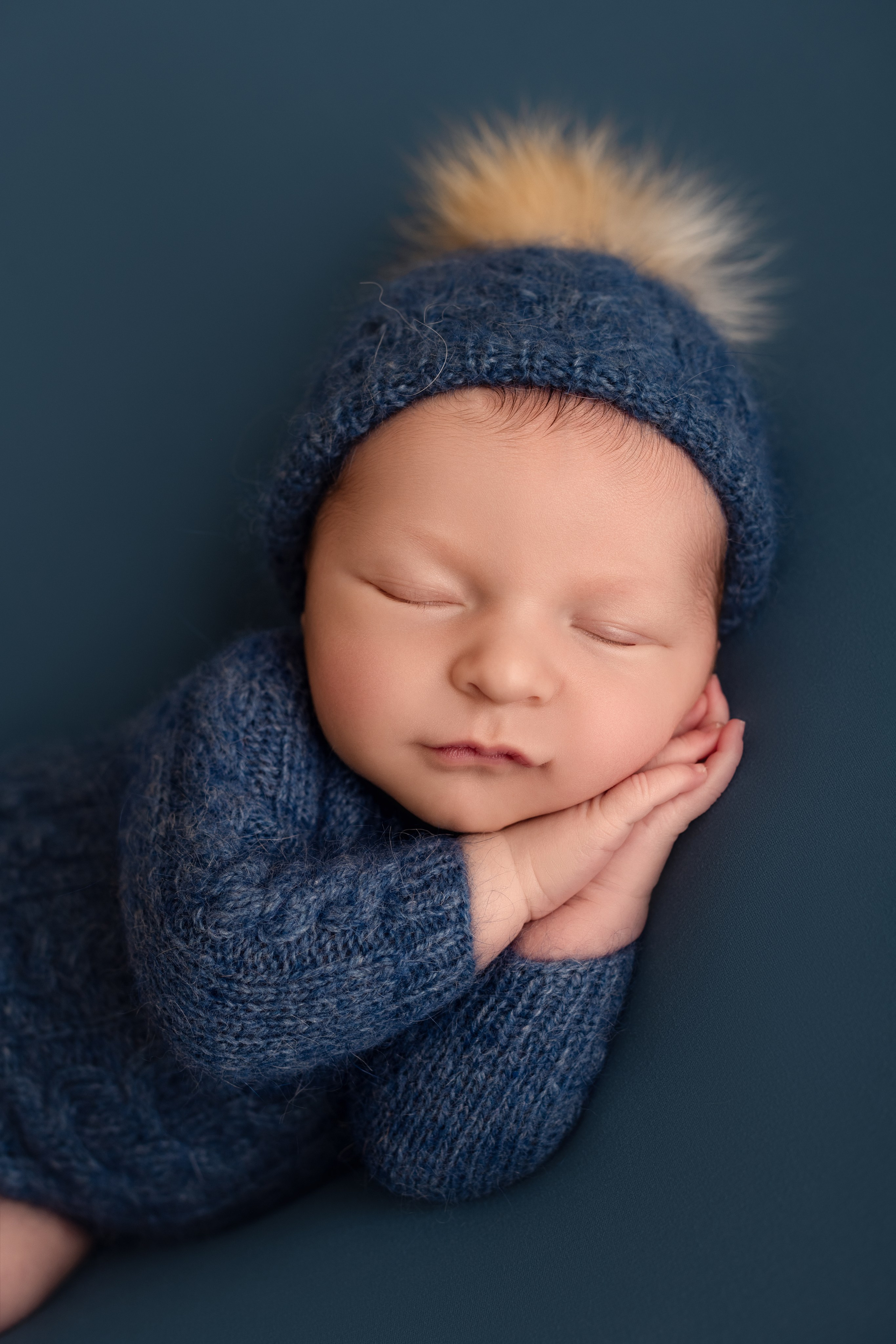 Newborn. Newborn photographer Sacramento