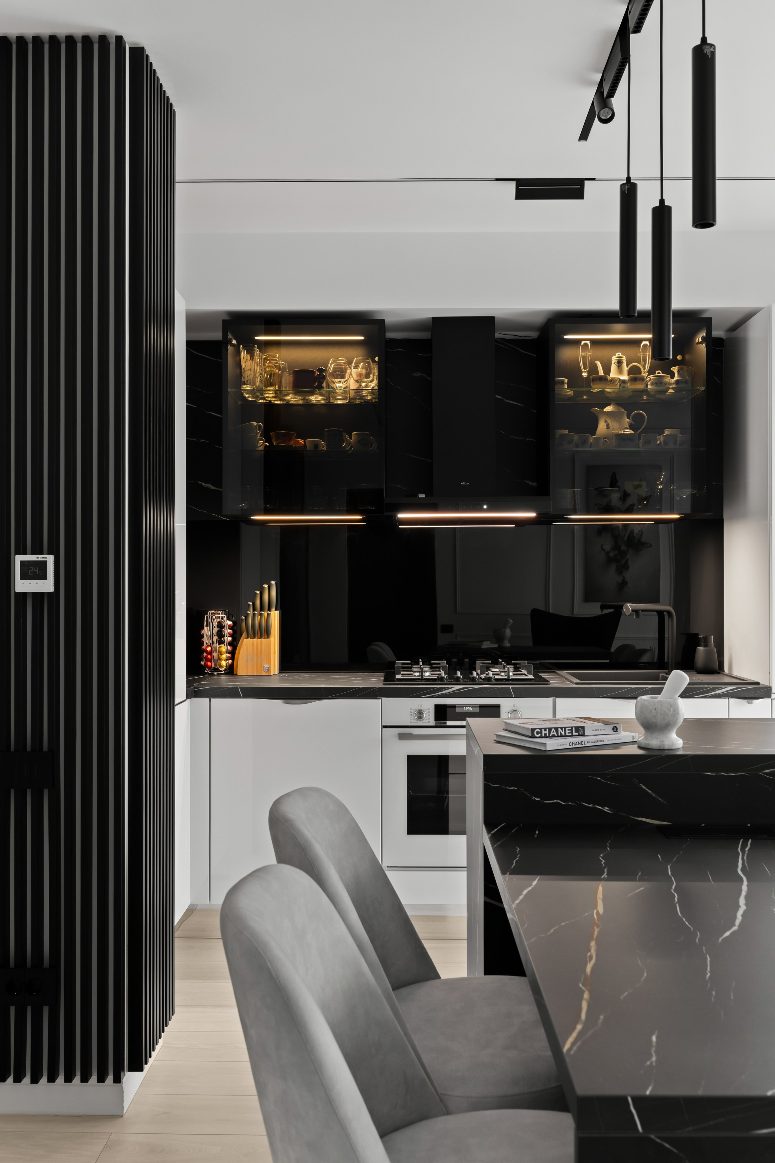INTERIOR - REALESTATE. Samuel Ciobanu