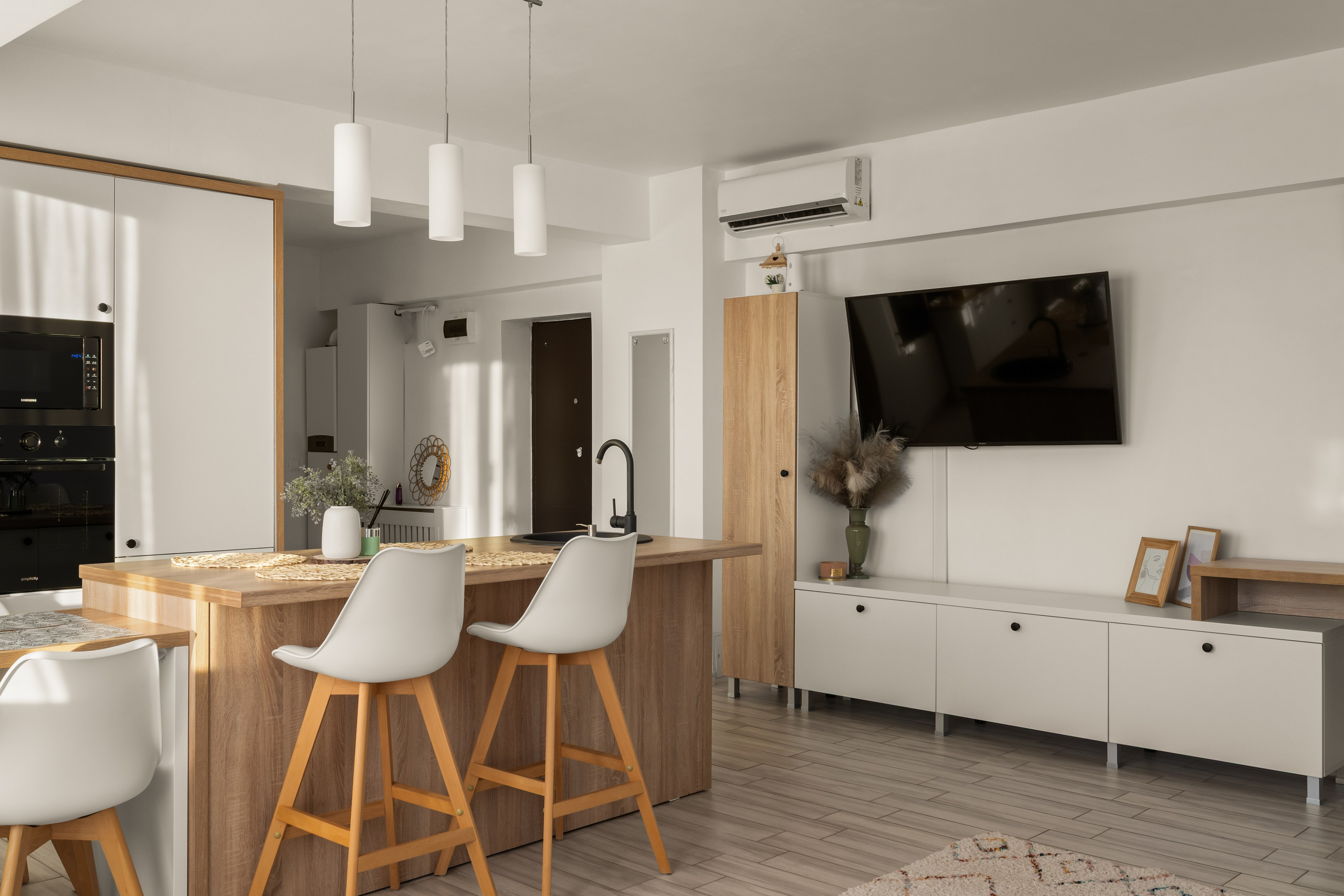 INTERIOR - REALESTATE. Samuel Ciobanu