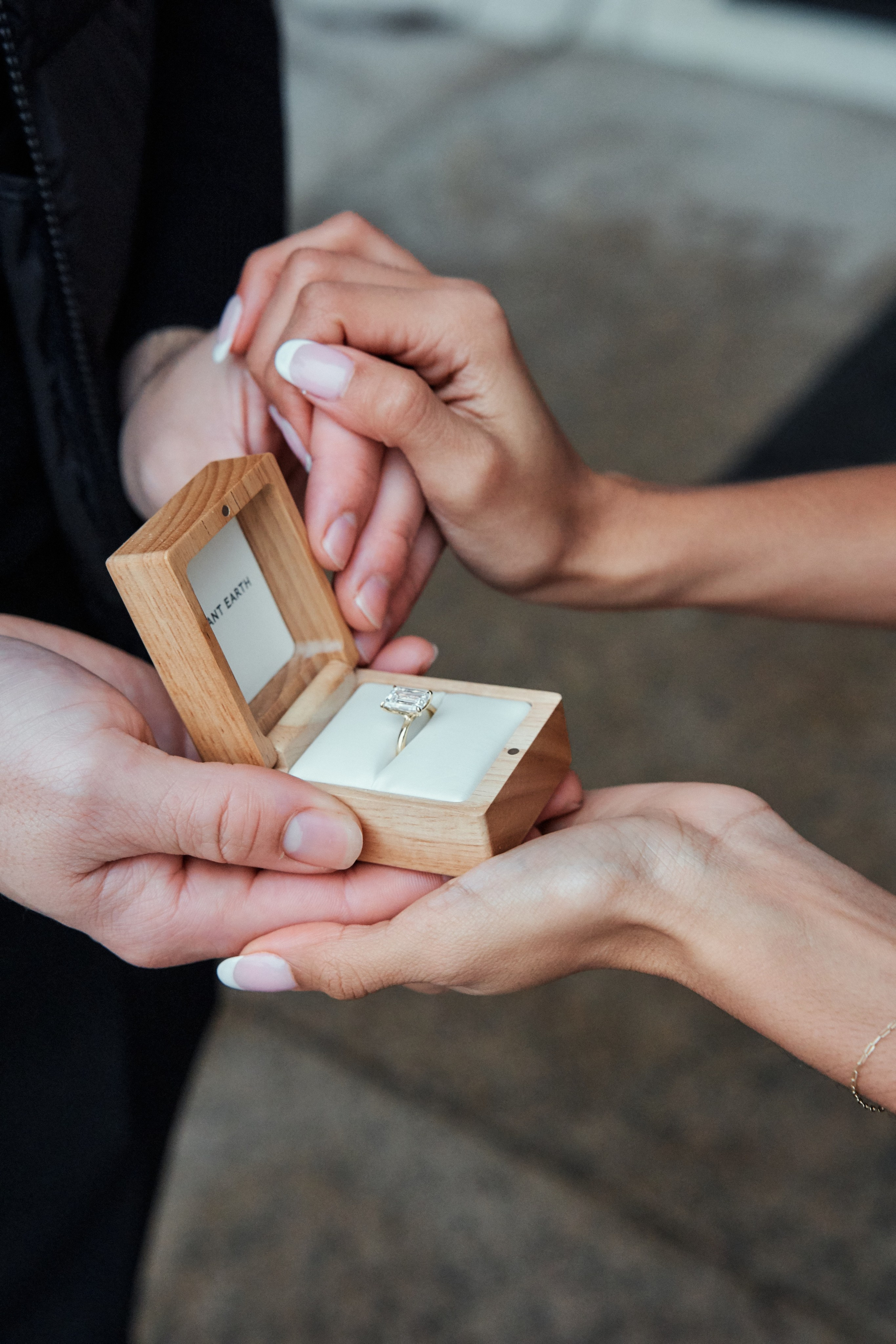 Surprise Proposal in New York. Professional Wedding and event photographer USA New York