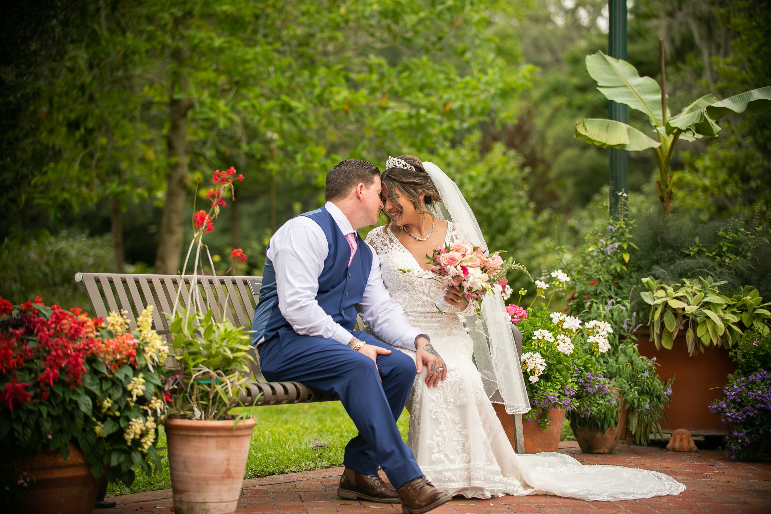 Wedding in The Lue Gardens intimate wedding photography. Lana Photography — Wedding & Family Photographer in Florida & Beyond