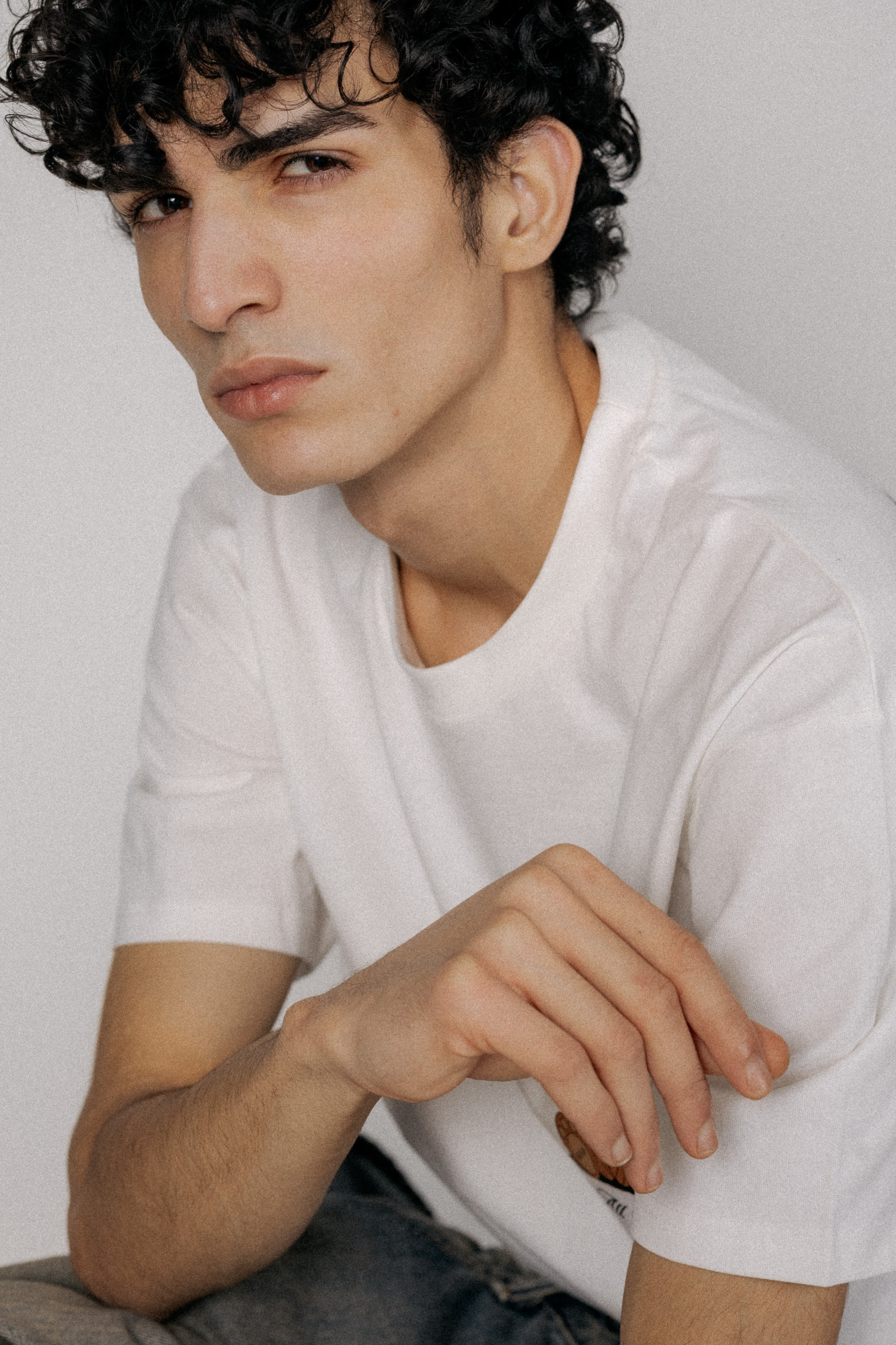 Editorial portfoliokuvaus ● Hristo. Valokuvaaja Lahti, Helsinki Elena Salonen