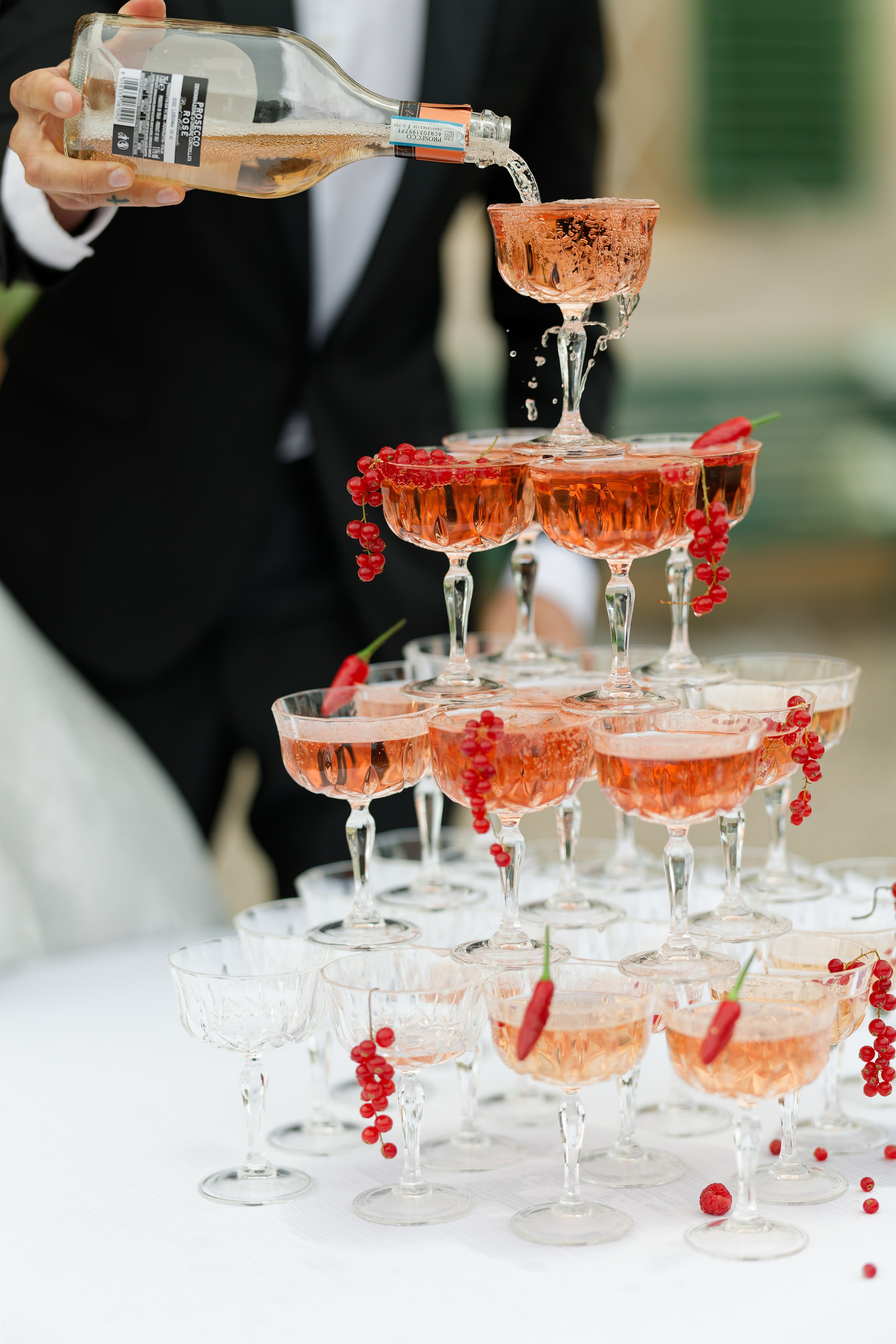 Wedding editorial at Villa di Geggiano, Tuscany, Italy