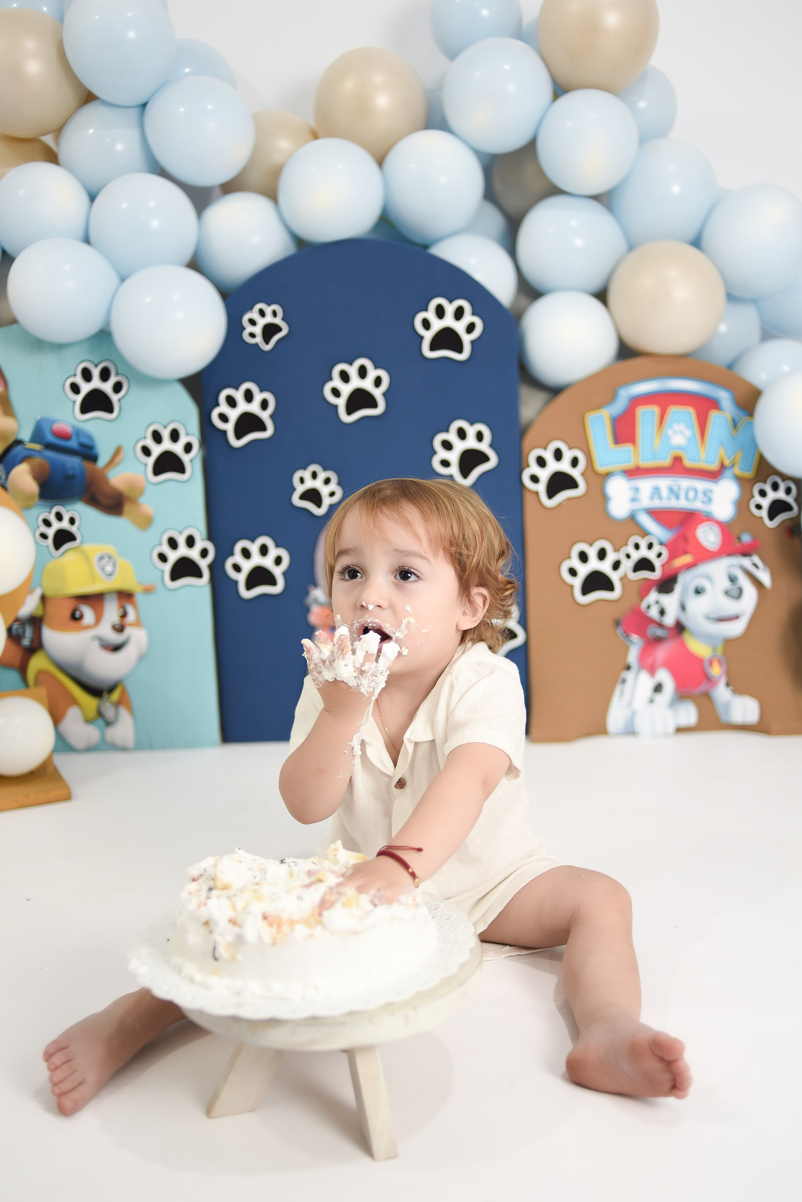 Liam 2do año. Temática Pou Patrol. Fotografo de casamiento en misiones y fotógrafo de familia  Posadas