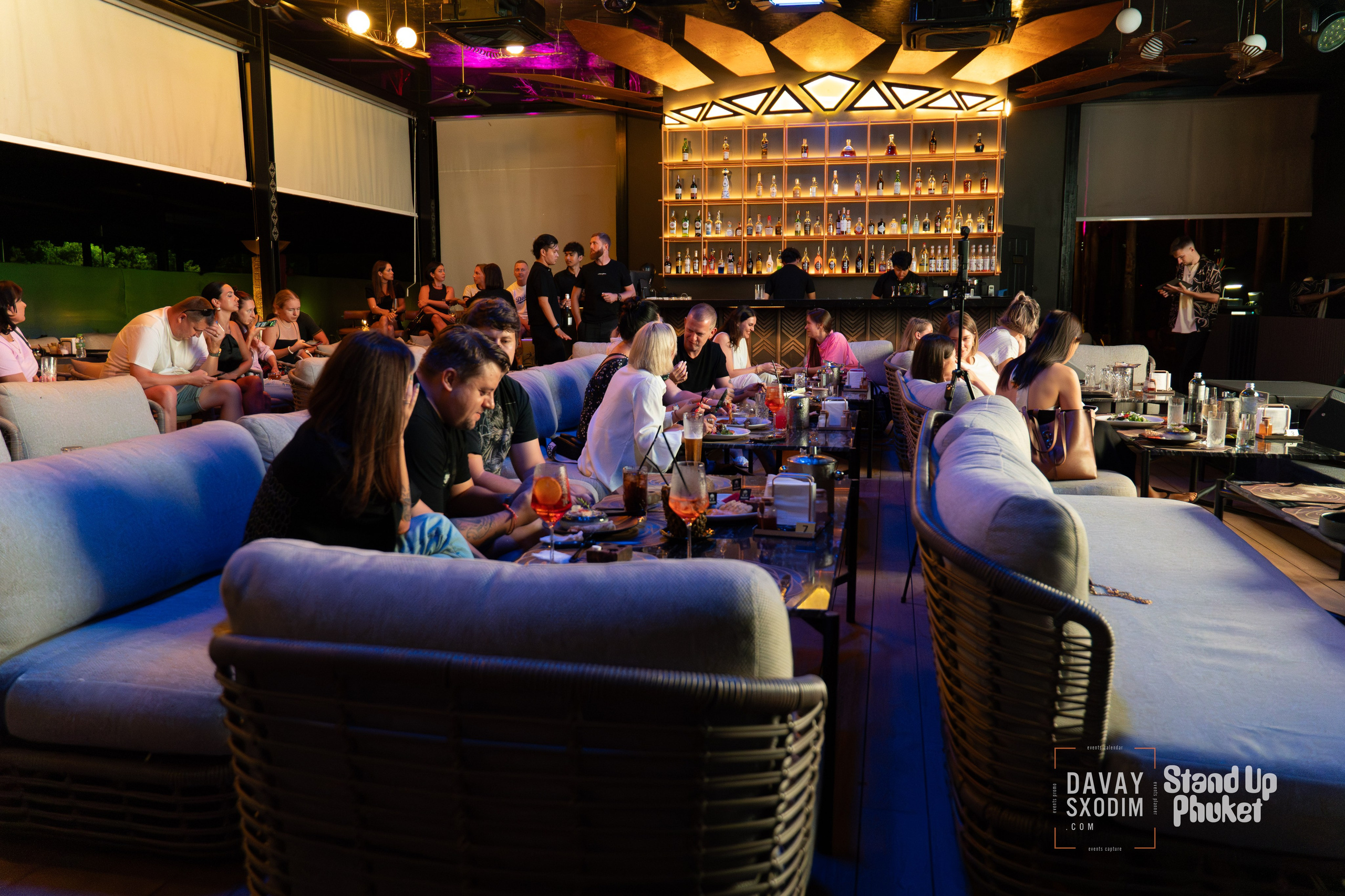 Standup Влада Лапина | Фоторепортаж | Афиша | DAVAYSXODIM.com PHUKET. АФИША|ФОТОРЕПОРТАЖИ|ИВЕНТЫ|ПХУКЕТ