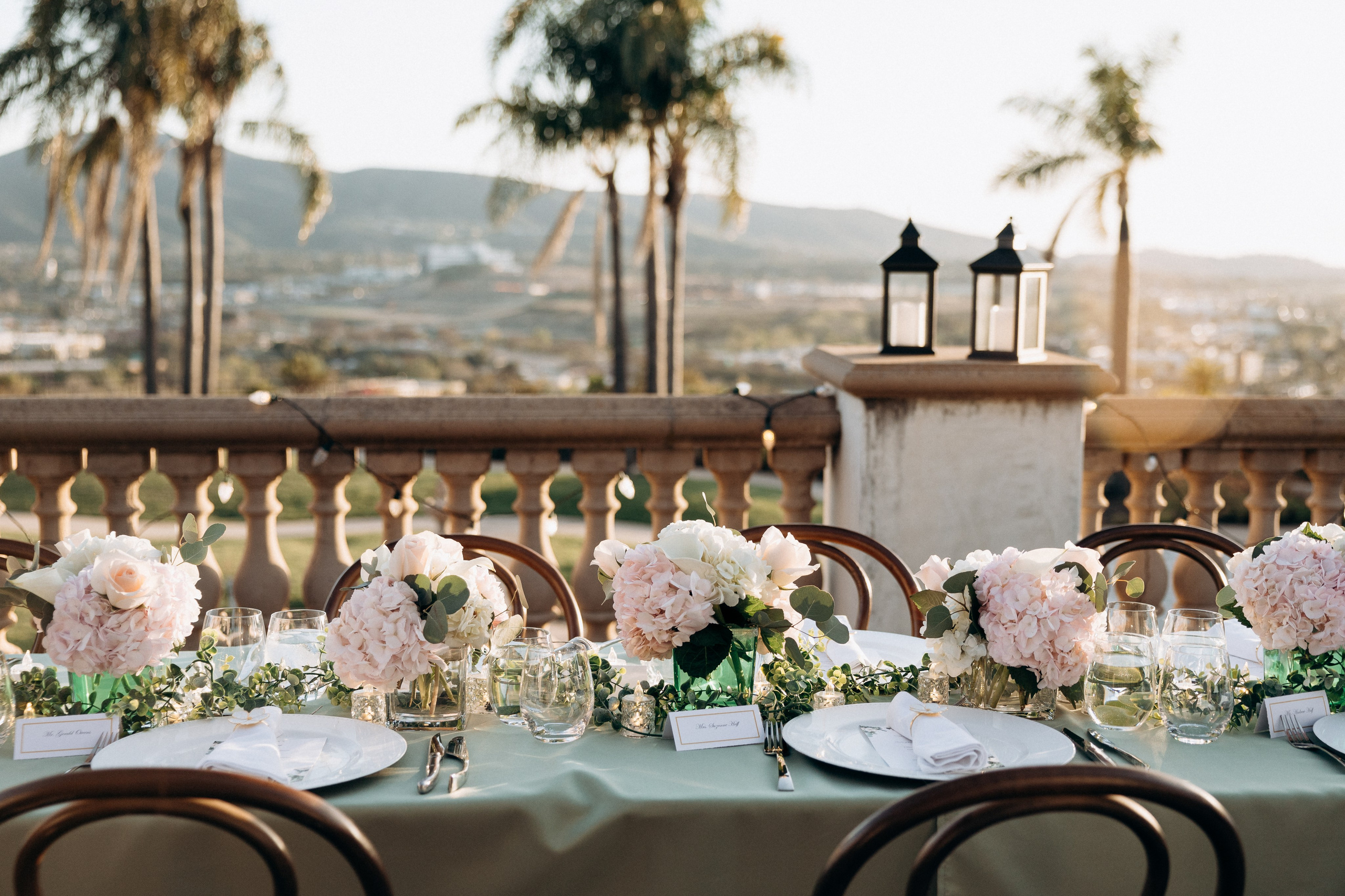 Welcome Diner. Wedding and family photographer San Diego