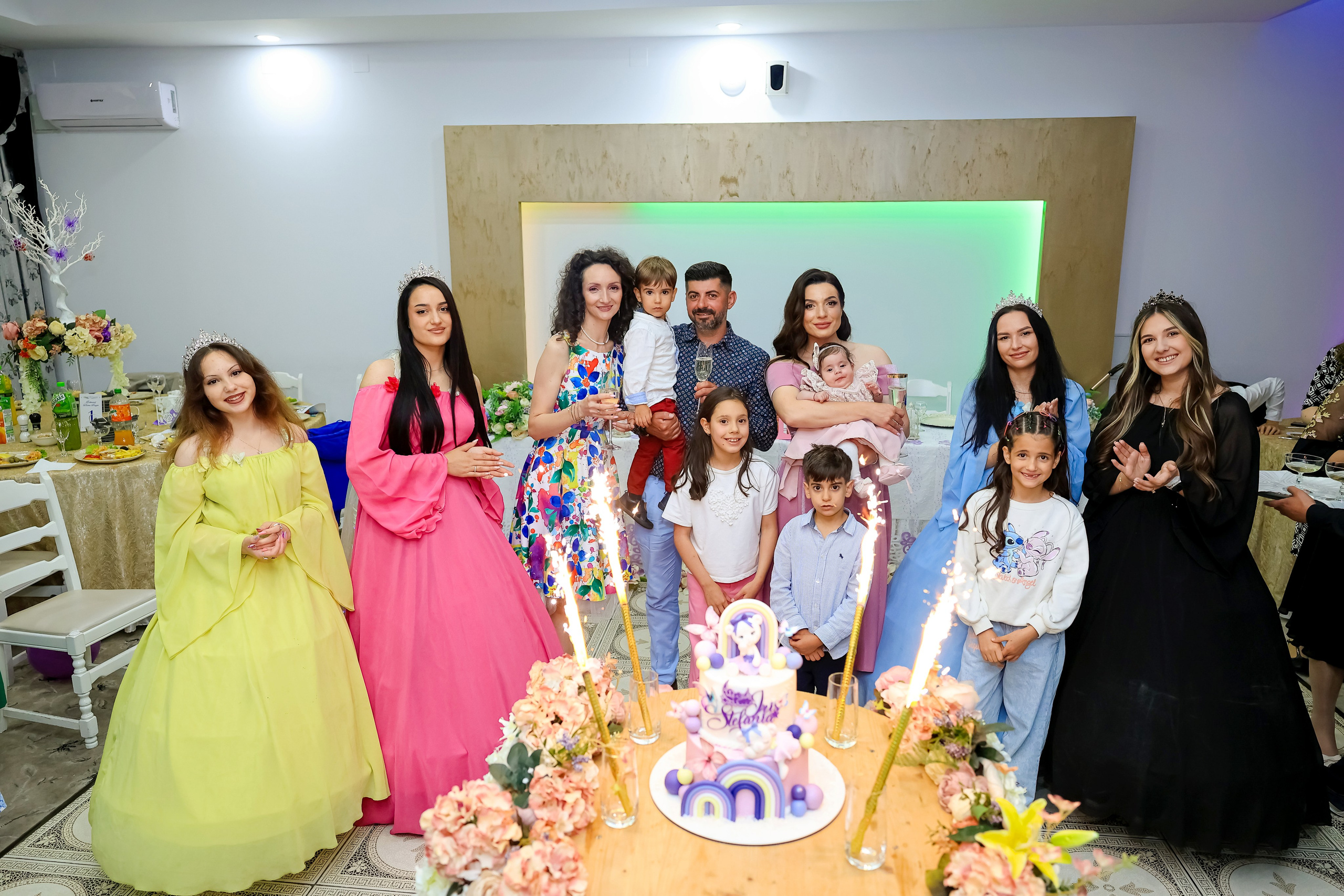 Iris Stefania. Moments By Gub