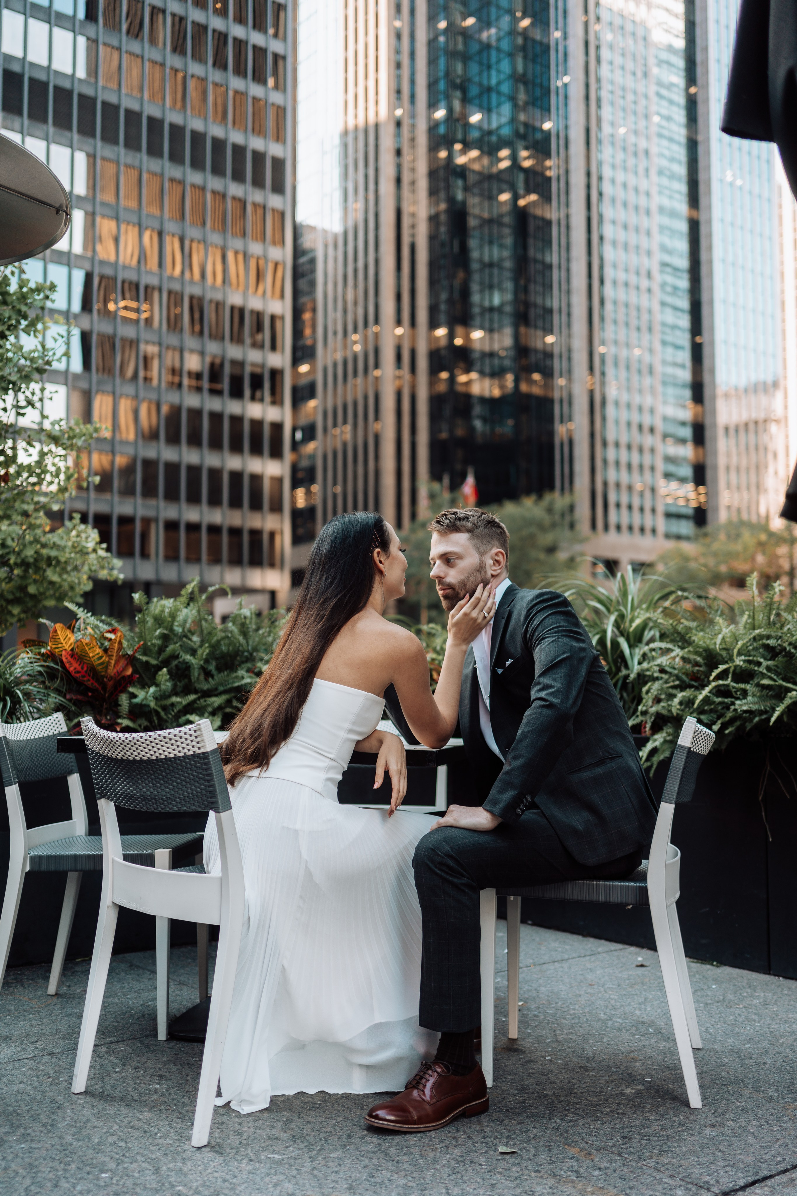 Candid moments of the bride, groom, and parents beautifully captured in Windsor, Ontario.