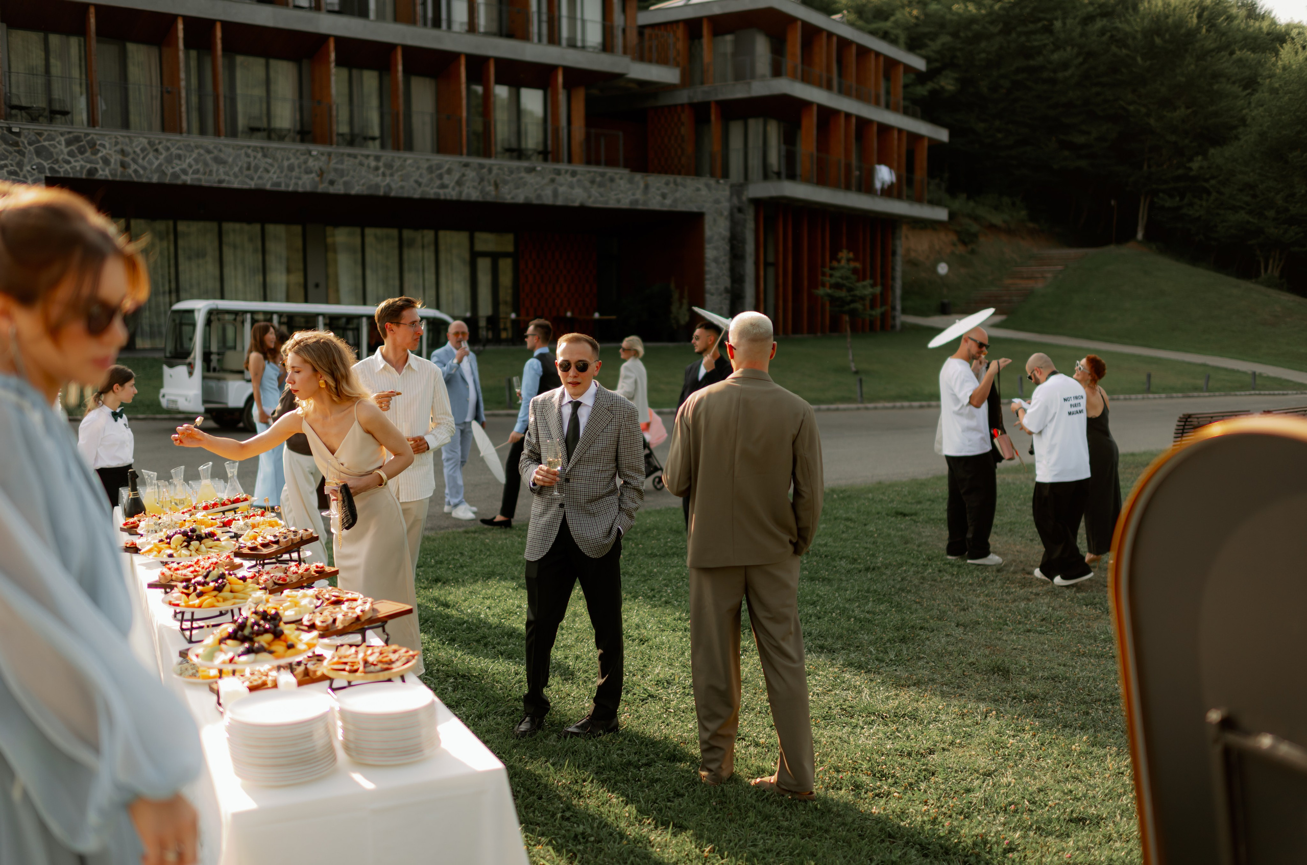 *. Maanukki photographer