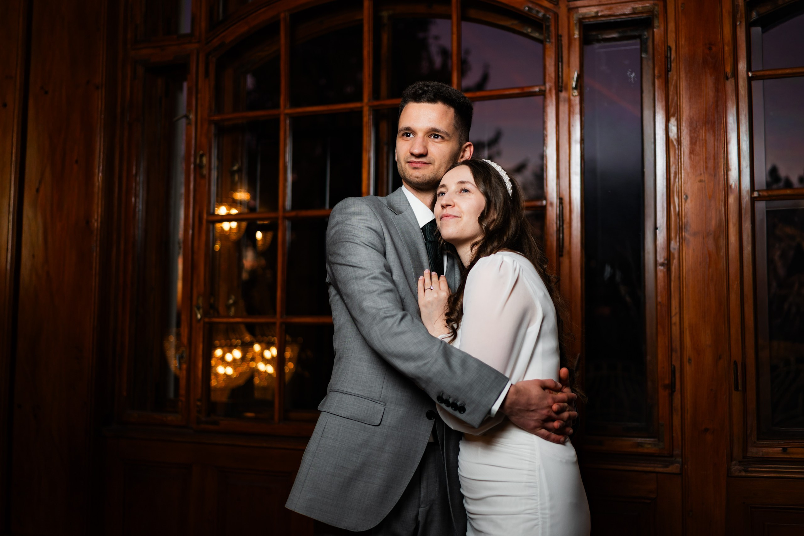 M+D Arad Domeniul Lupas. Foto-Video Nunta Iasi, Suceava, Bucuresti / Disponibilitate 2025 — 2026 — 2027