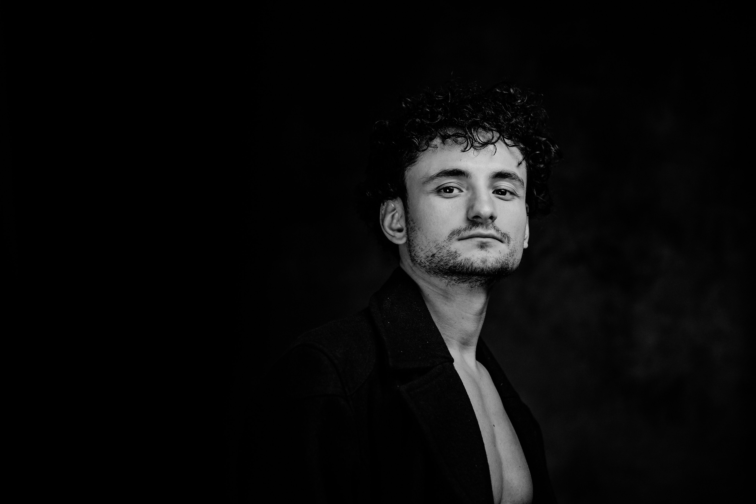 Catalin Stefan Bucur (Actor). Hornetart