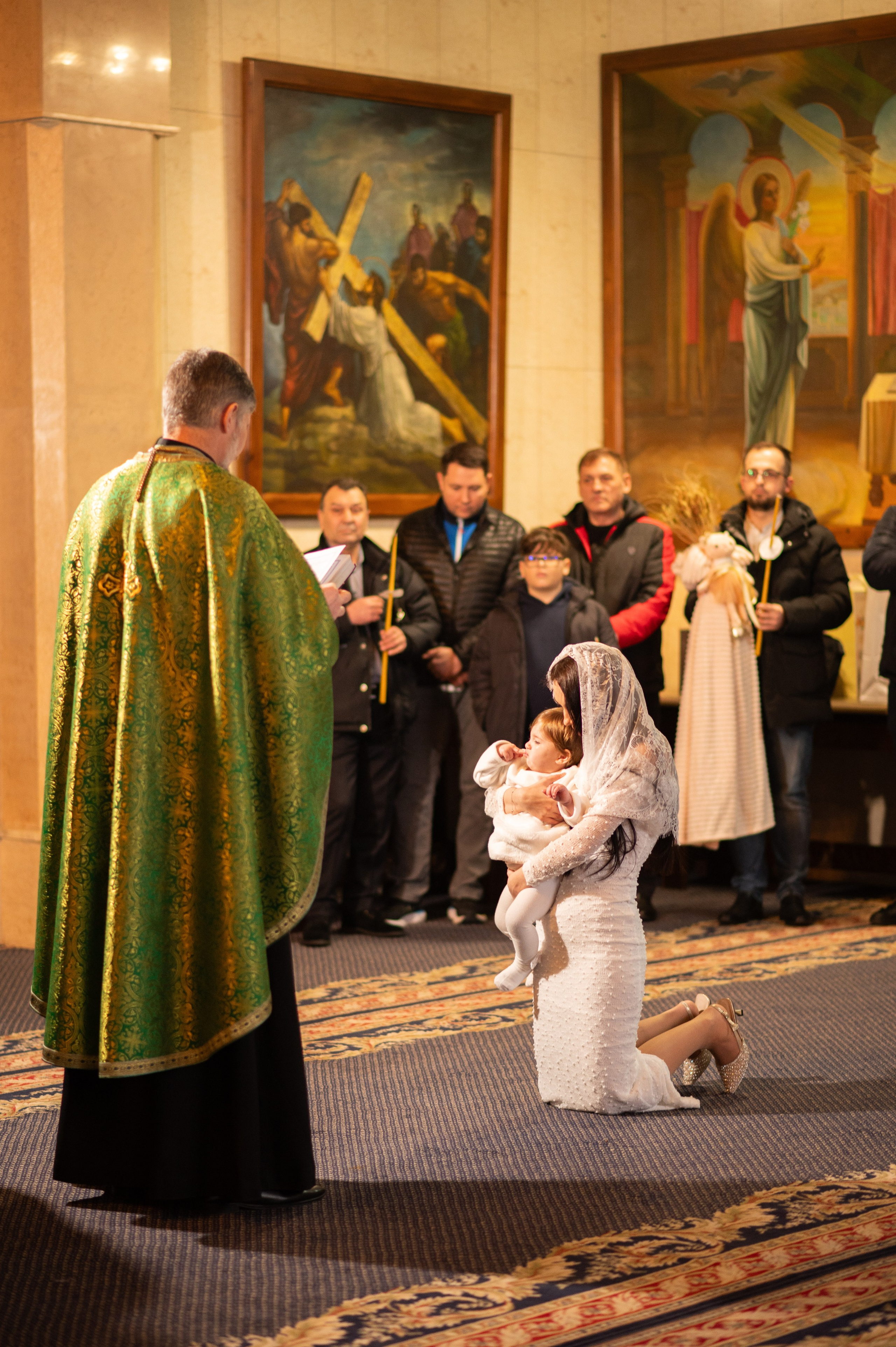 Botezul Ariei. Fotograf Cătălina Munteanu