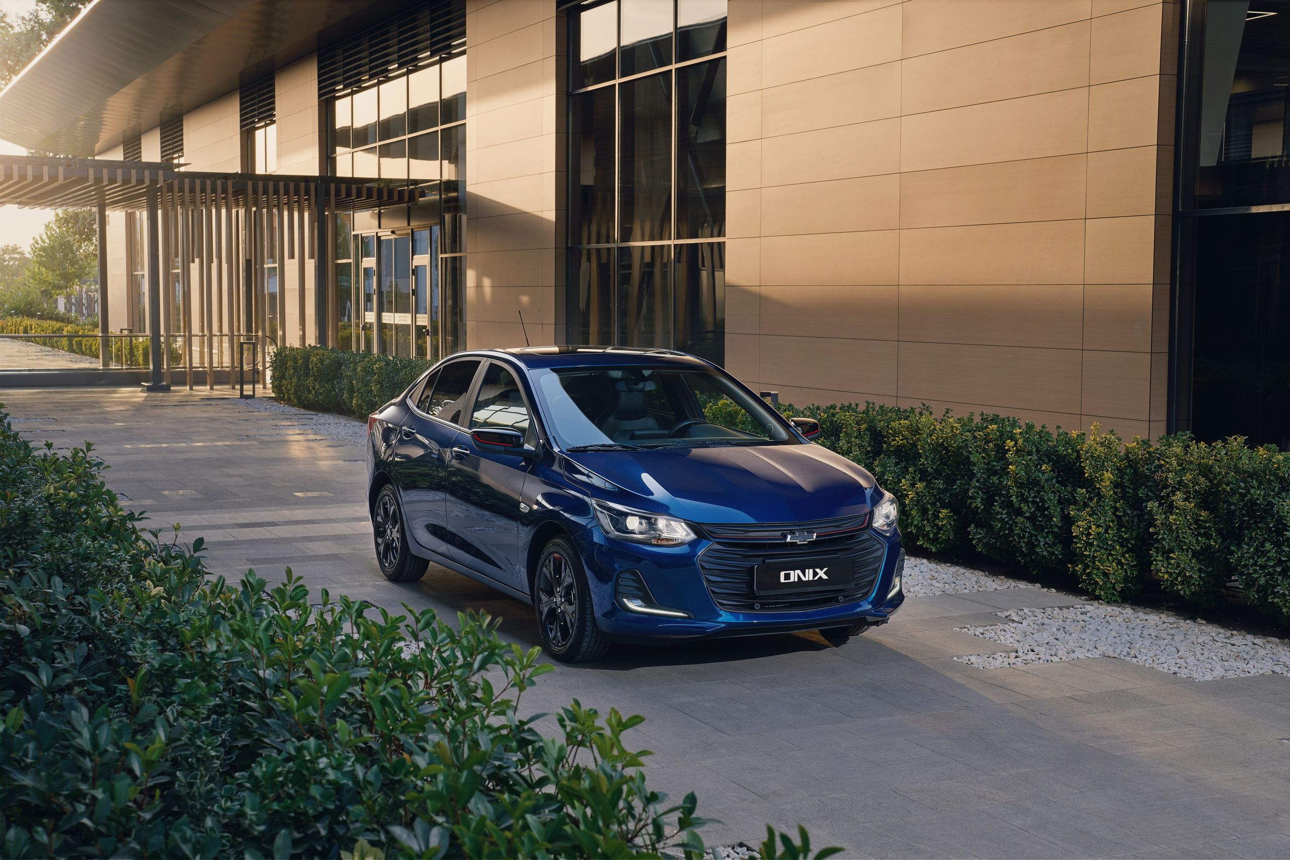 Car photographer in Tashkent. Photographer in Tashkent Pavel Nasennikov