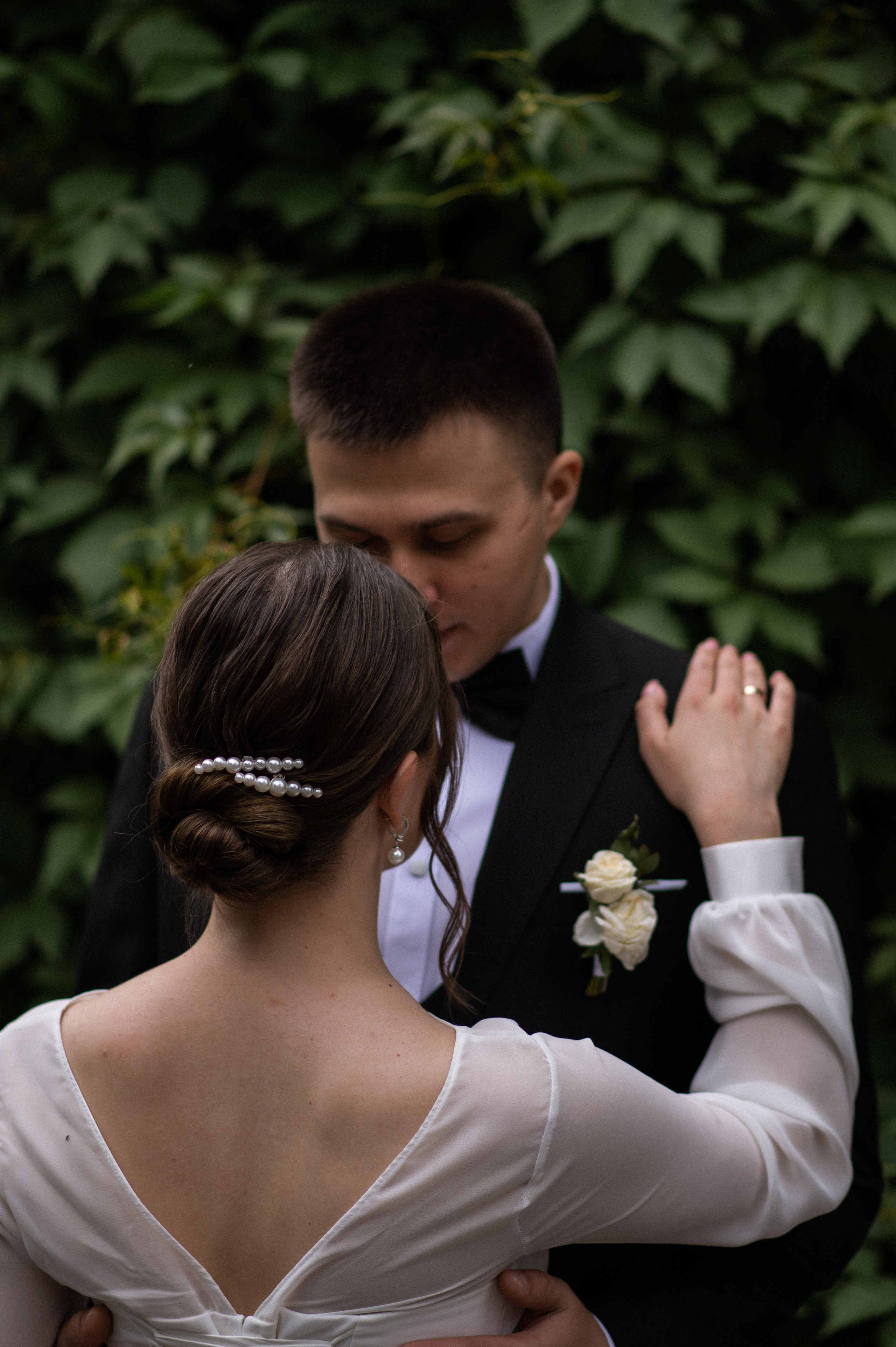 Smile. Wedding and commercial photographer