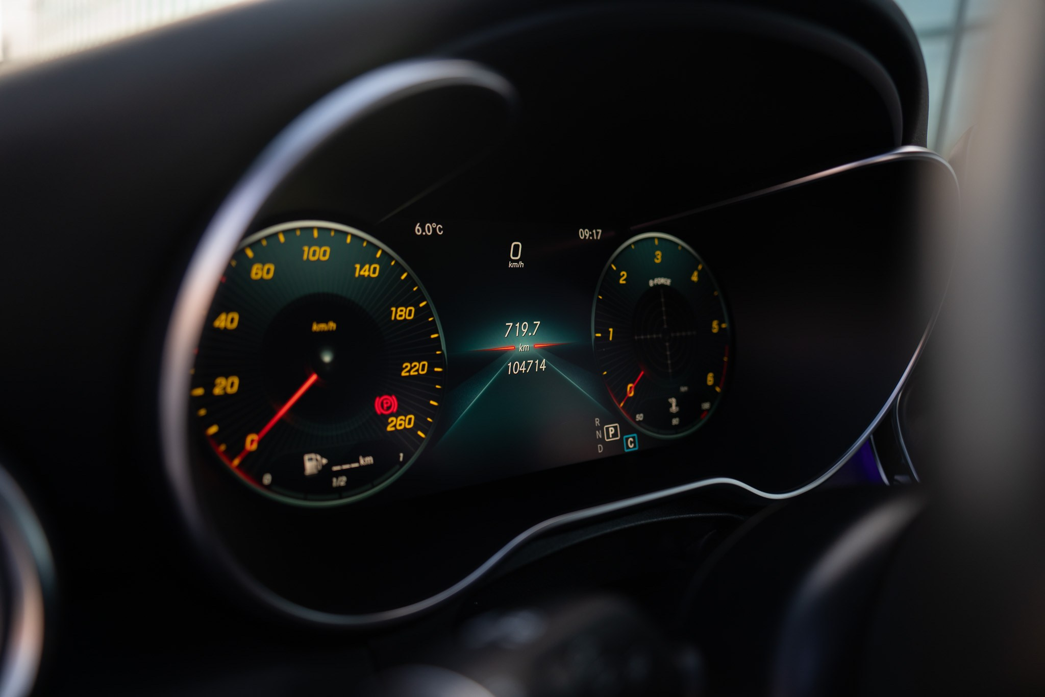 Mercedes-Benz C220 D 4MATIC. LOHA VISUALS — AUTOMOTIVE PHOTOGRAPHY