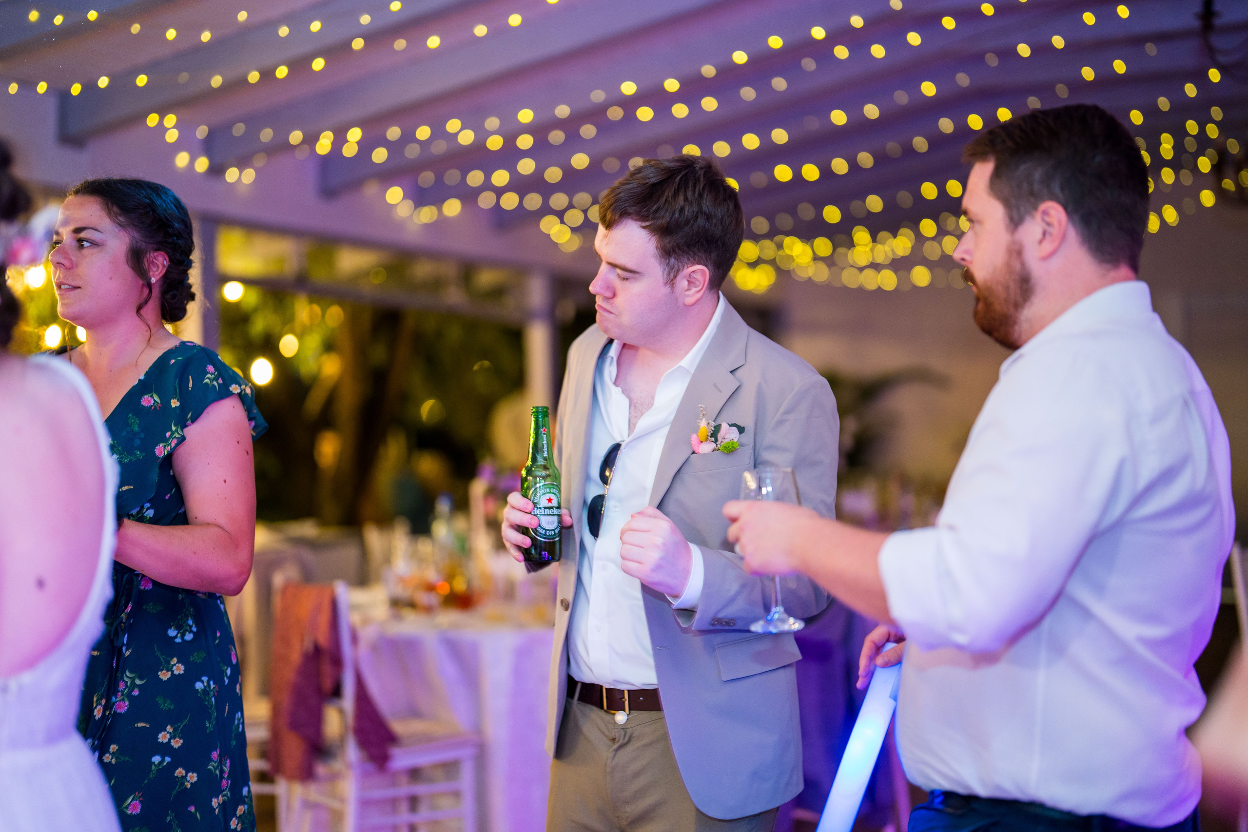 PARTY. Gabriel Florea — Fotograf nuntă București