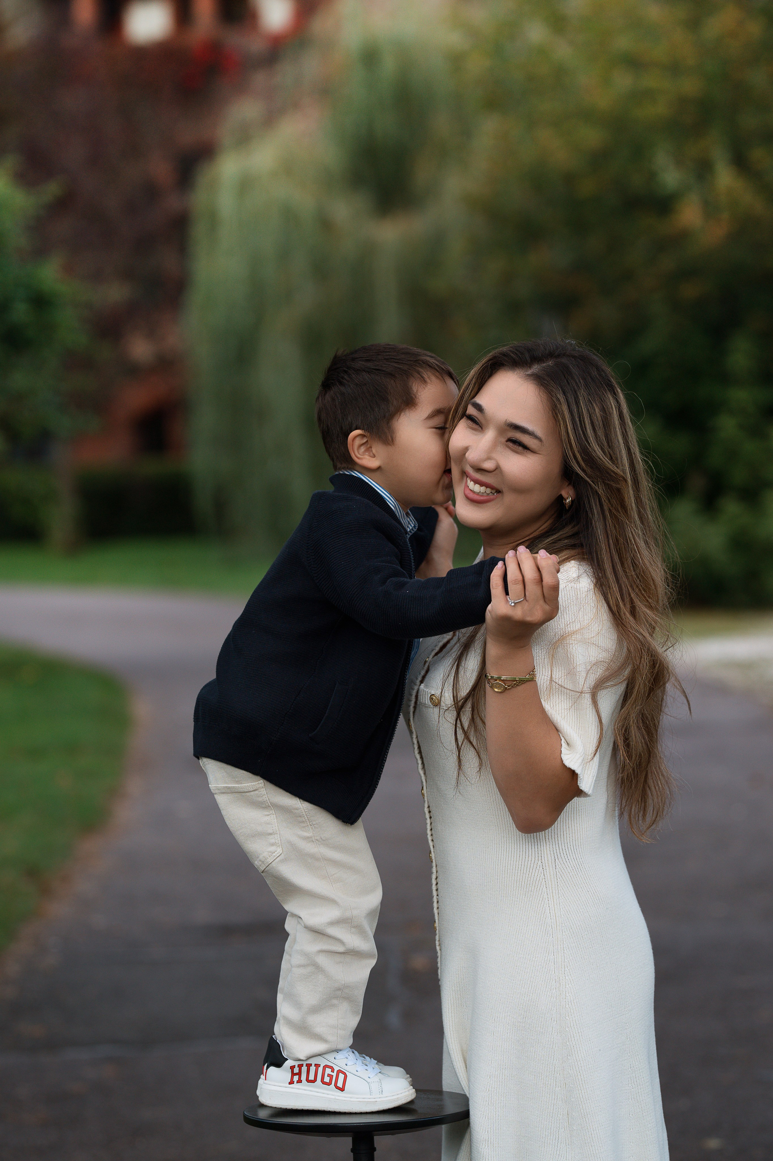 Walk in the park. Family, conceptual women portrait photograher in Geneva, Switzerland