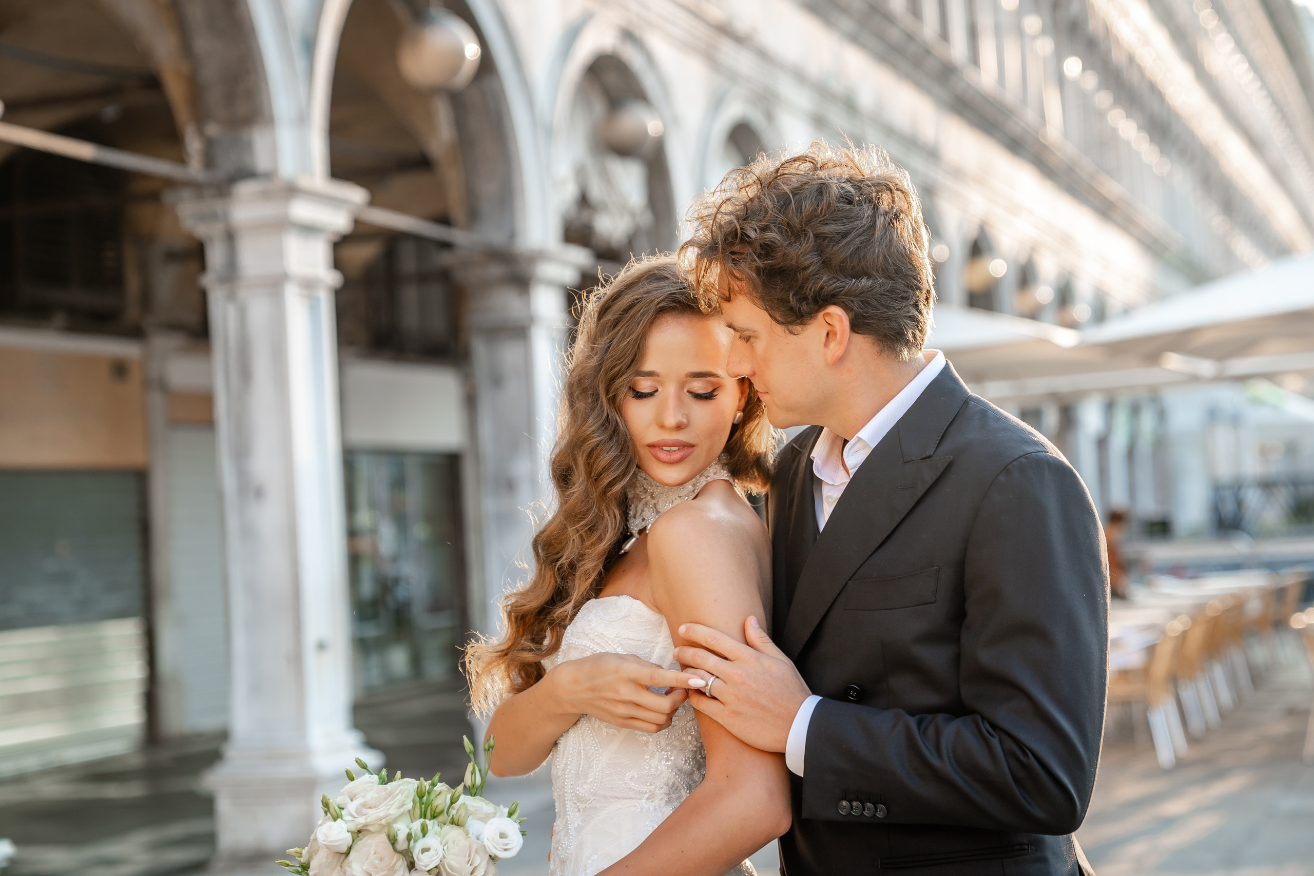 Hochzeits- und Reportagefotograf für München, Regensburg, Deutschland RED LINE Media