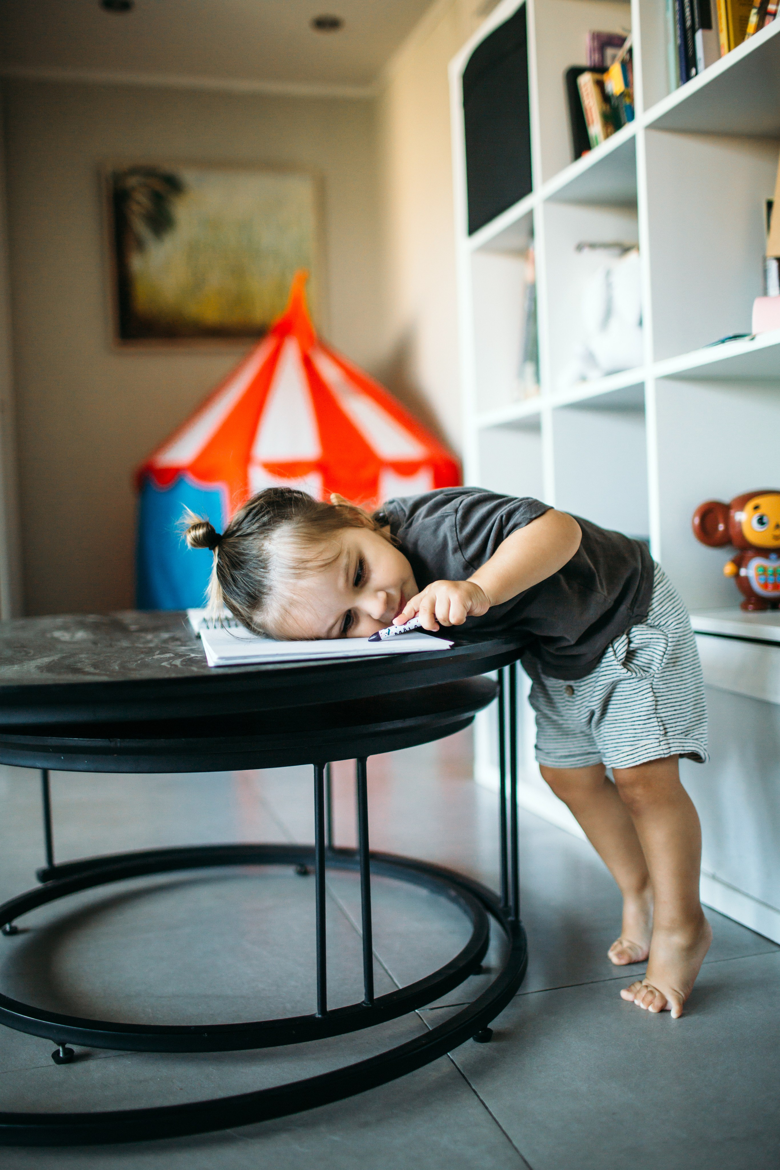 Home story. Family photographer in Israel
