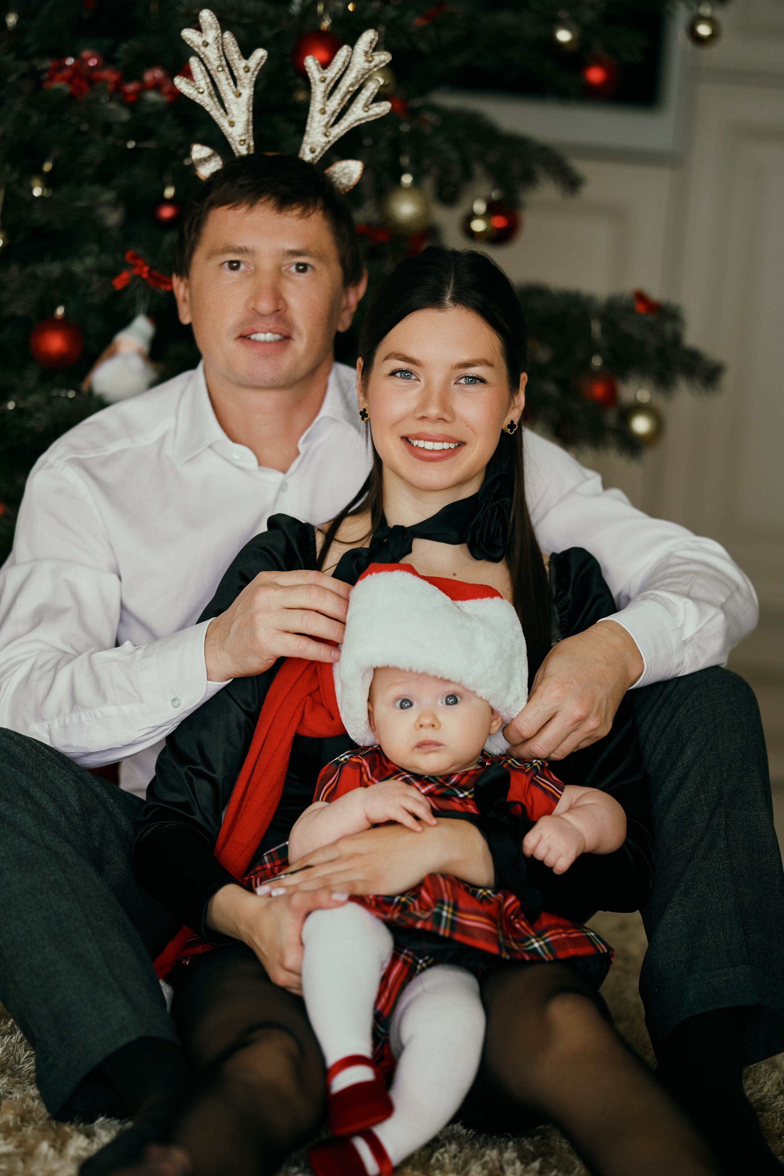 Юрий, Наталья и Алина. Первый новый год. Фотограф в Барселоне Жанна Захарченко