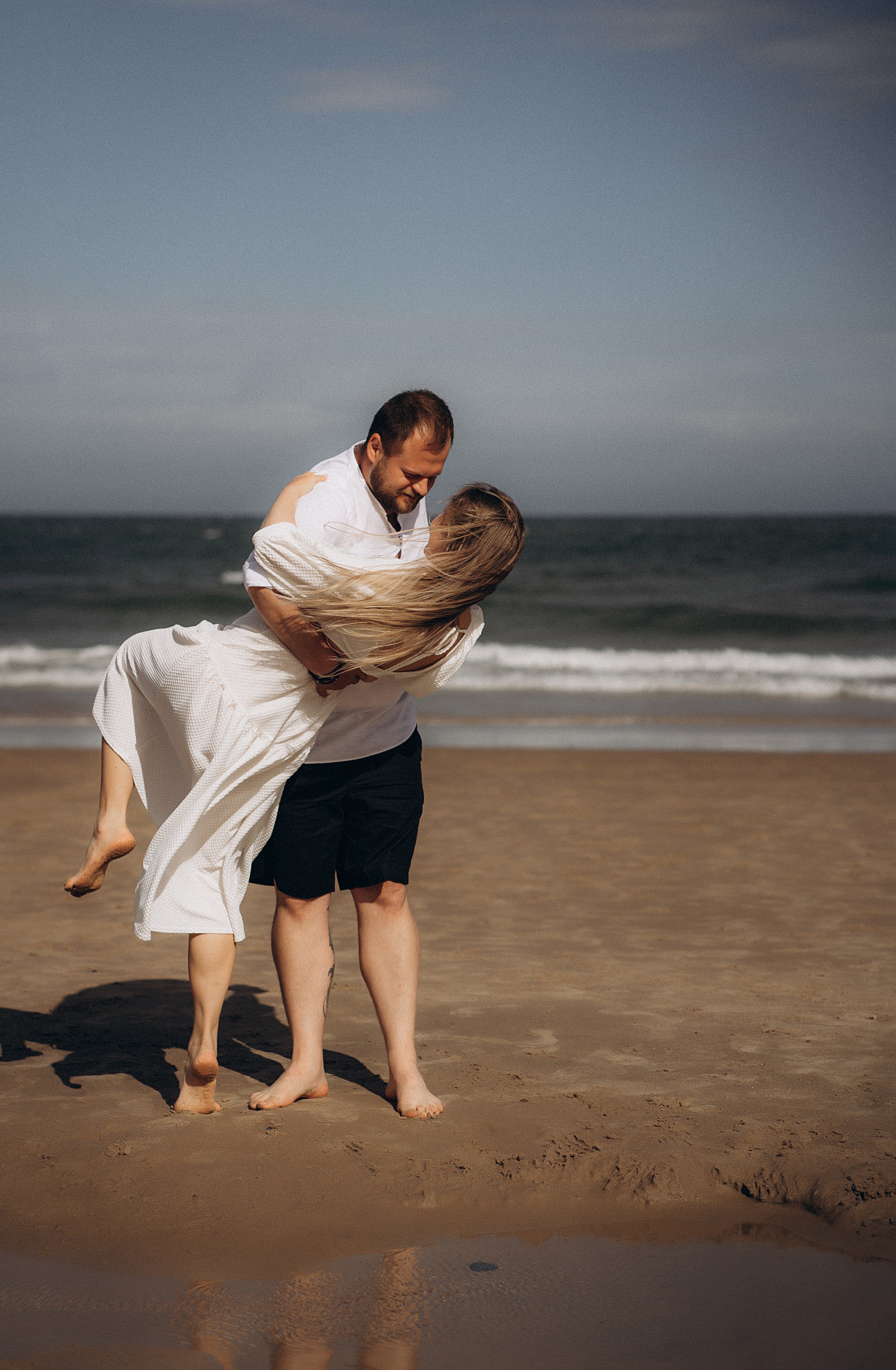 LOVE STORY: Valentina & Dinu. Main