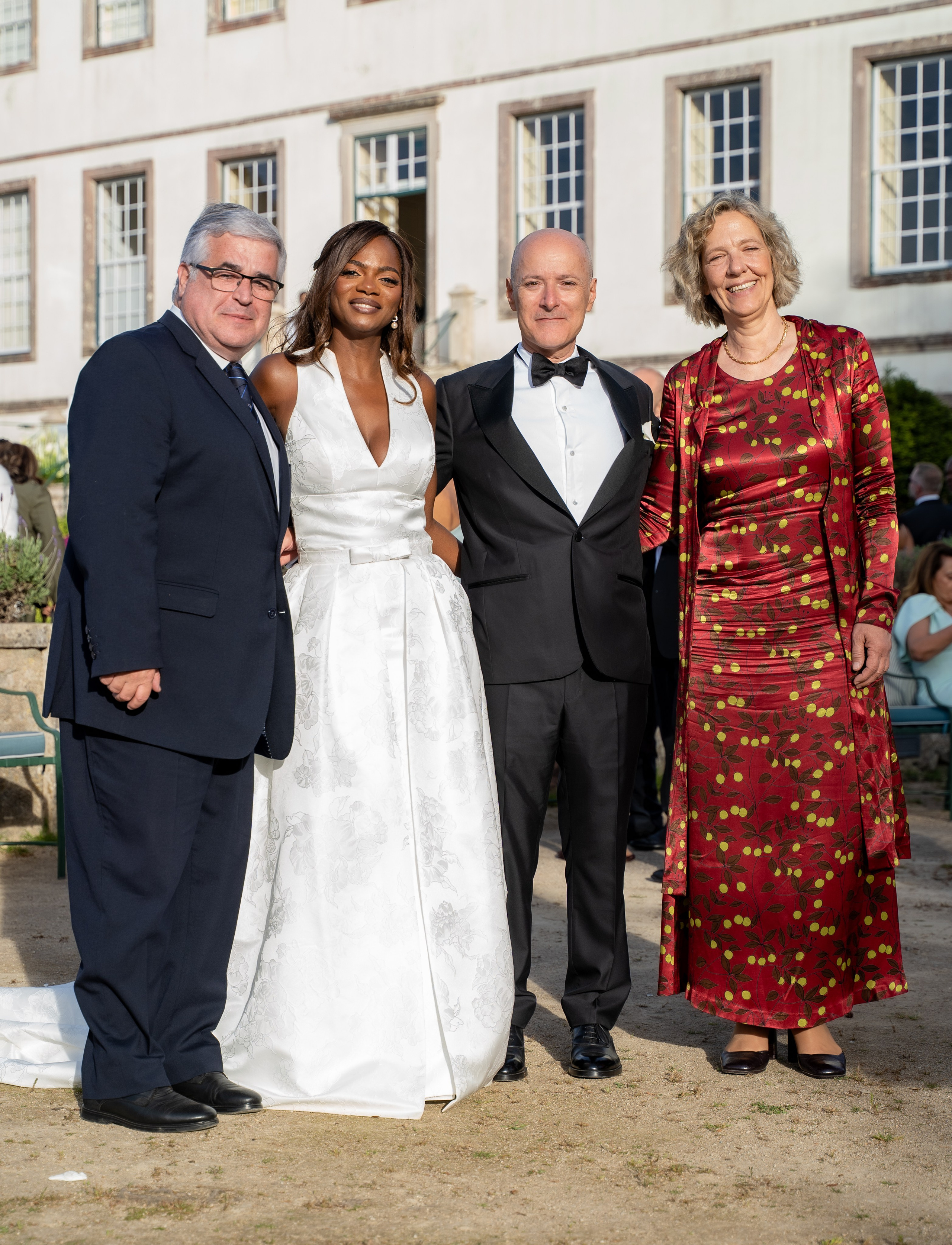 Maria & Artur. Fazemos o seu casamento ser lembrado por gerações