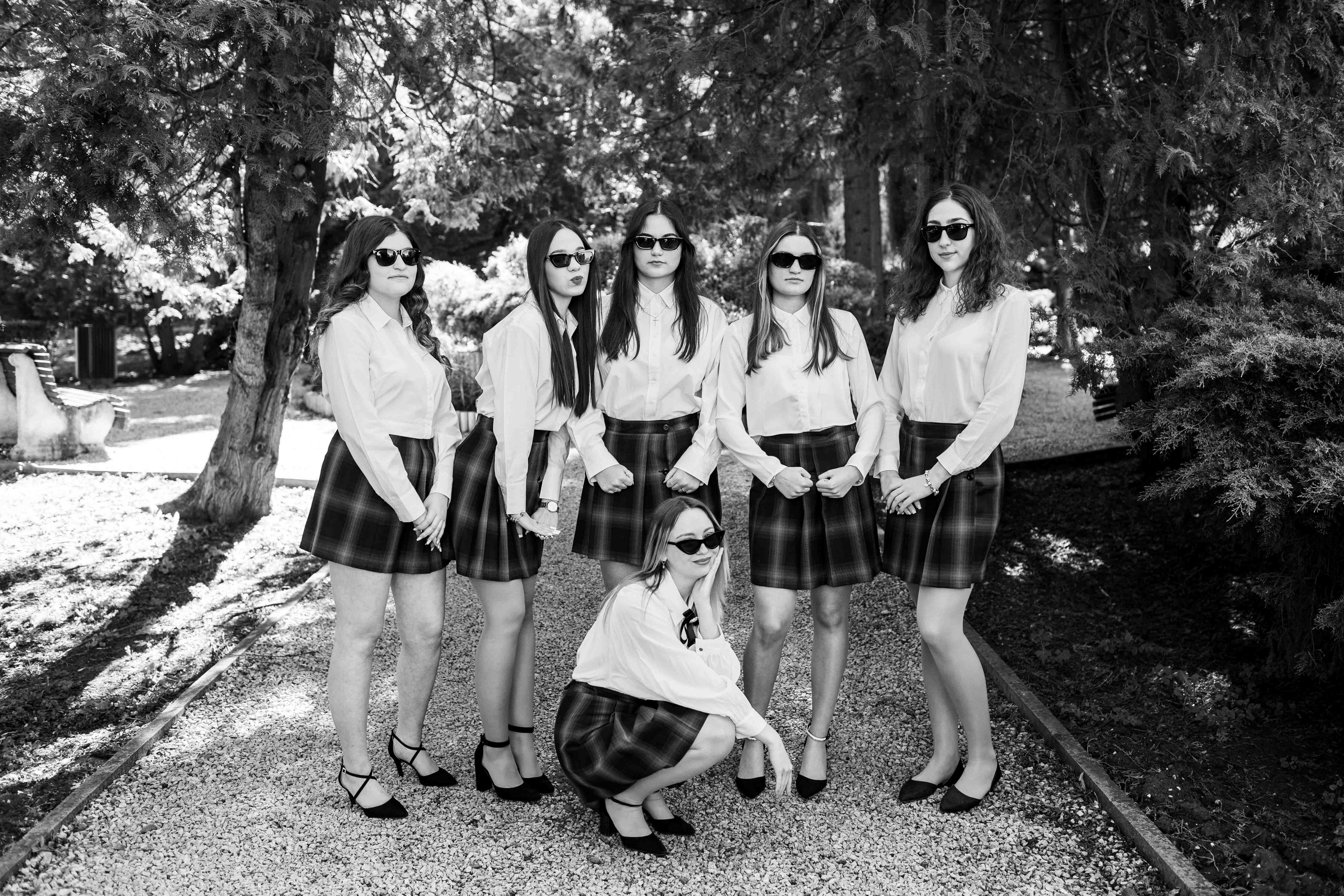 12C — Unirea. Contrast Studio