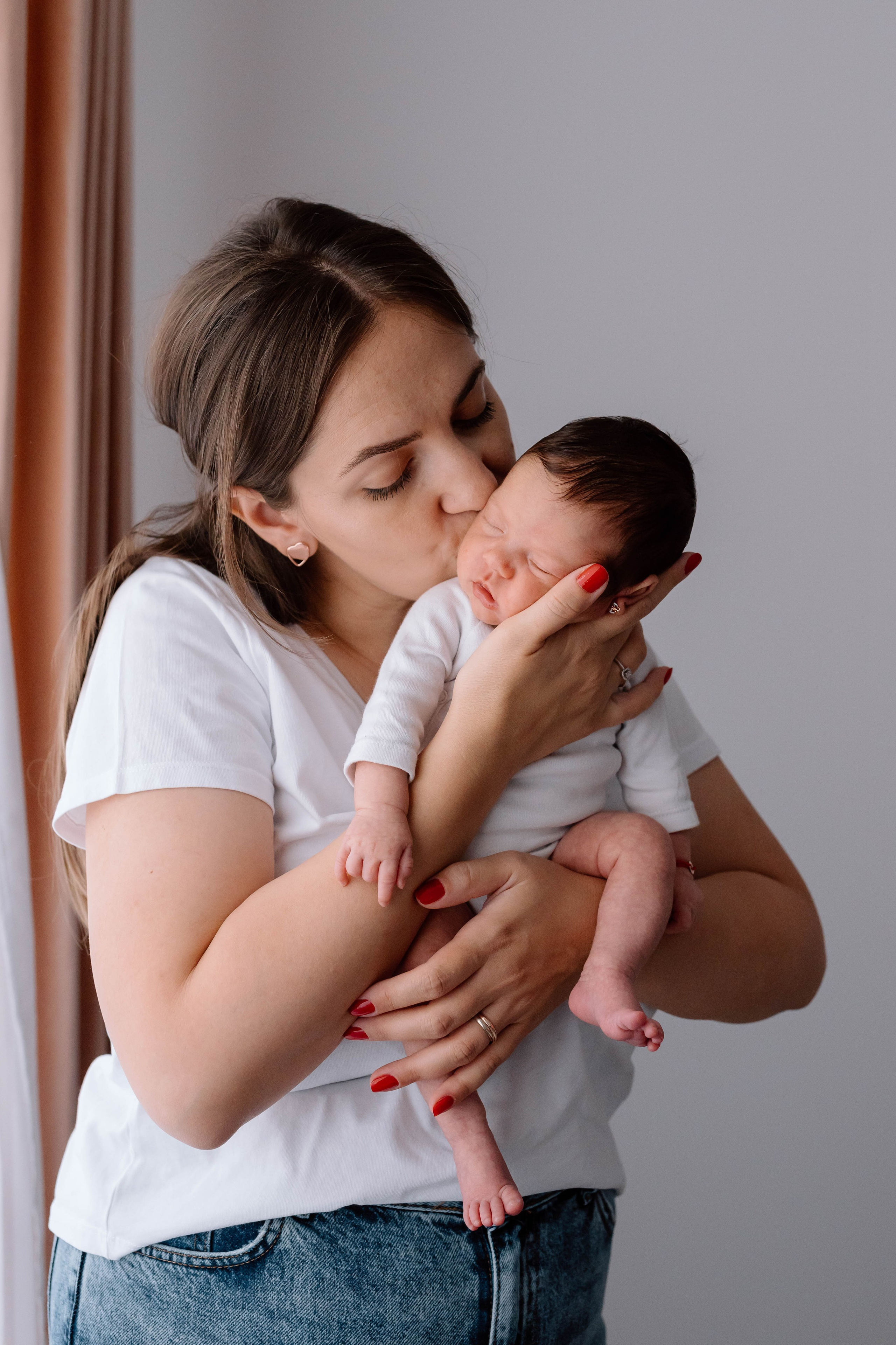 Anastasia — Newborn. Main