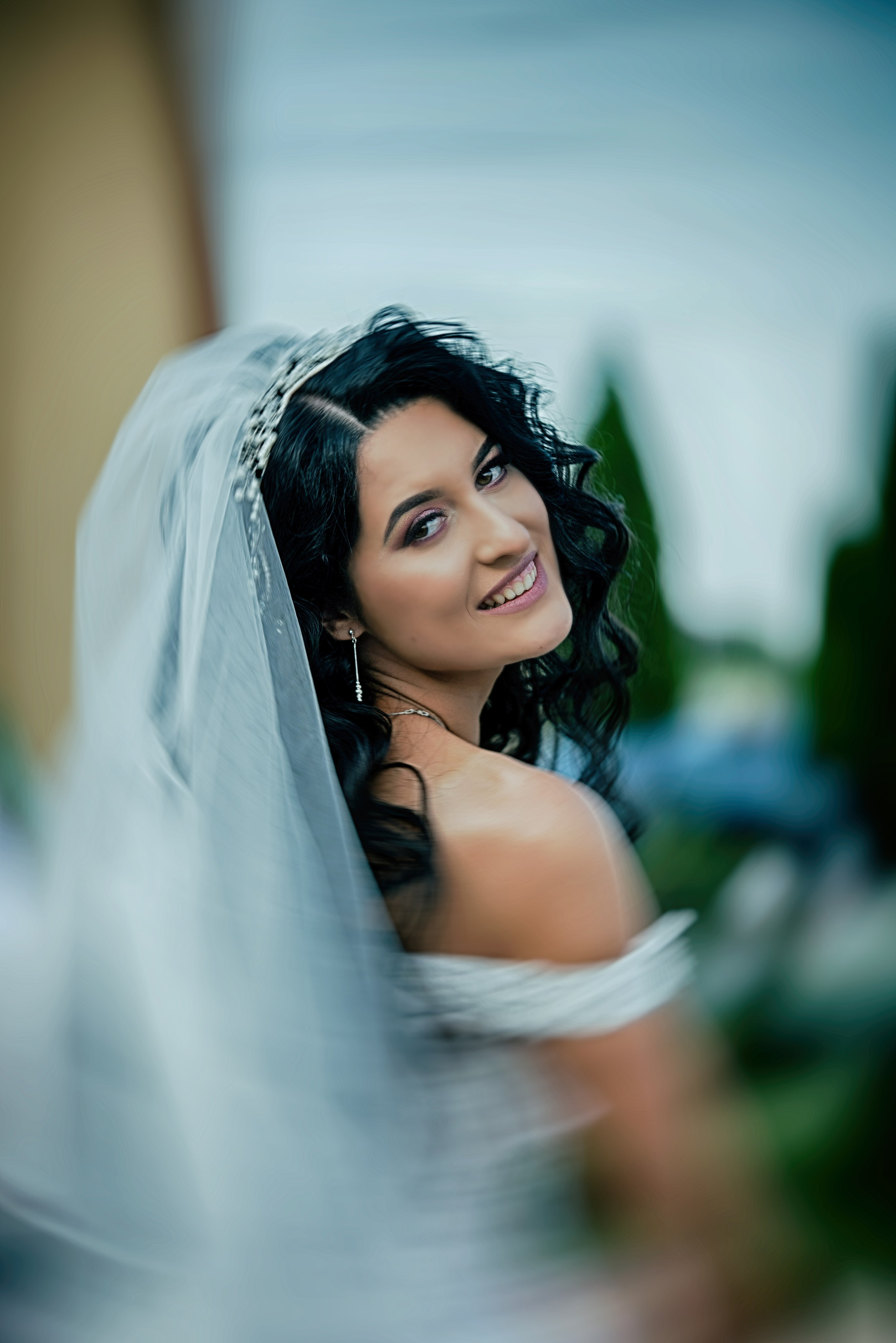 Portrete – Eleganță și expresivitate. Fotograf de nuntă, corporate, botezuri, majorate și aniversări Roman, Lucaci Cornel